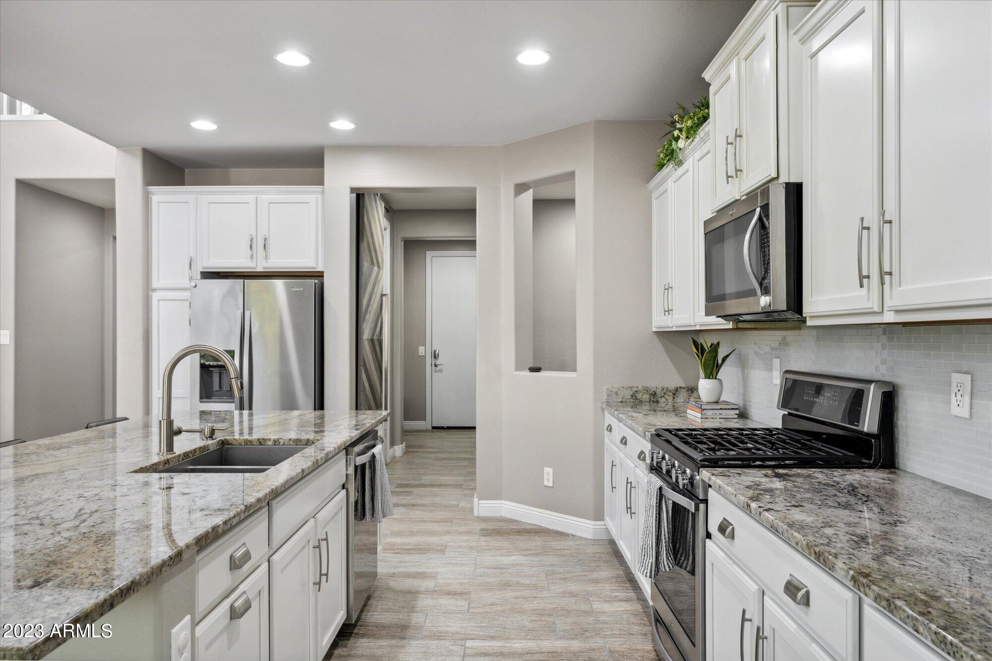 7408 E PORTOBELLO Avenue