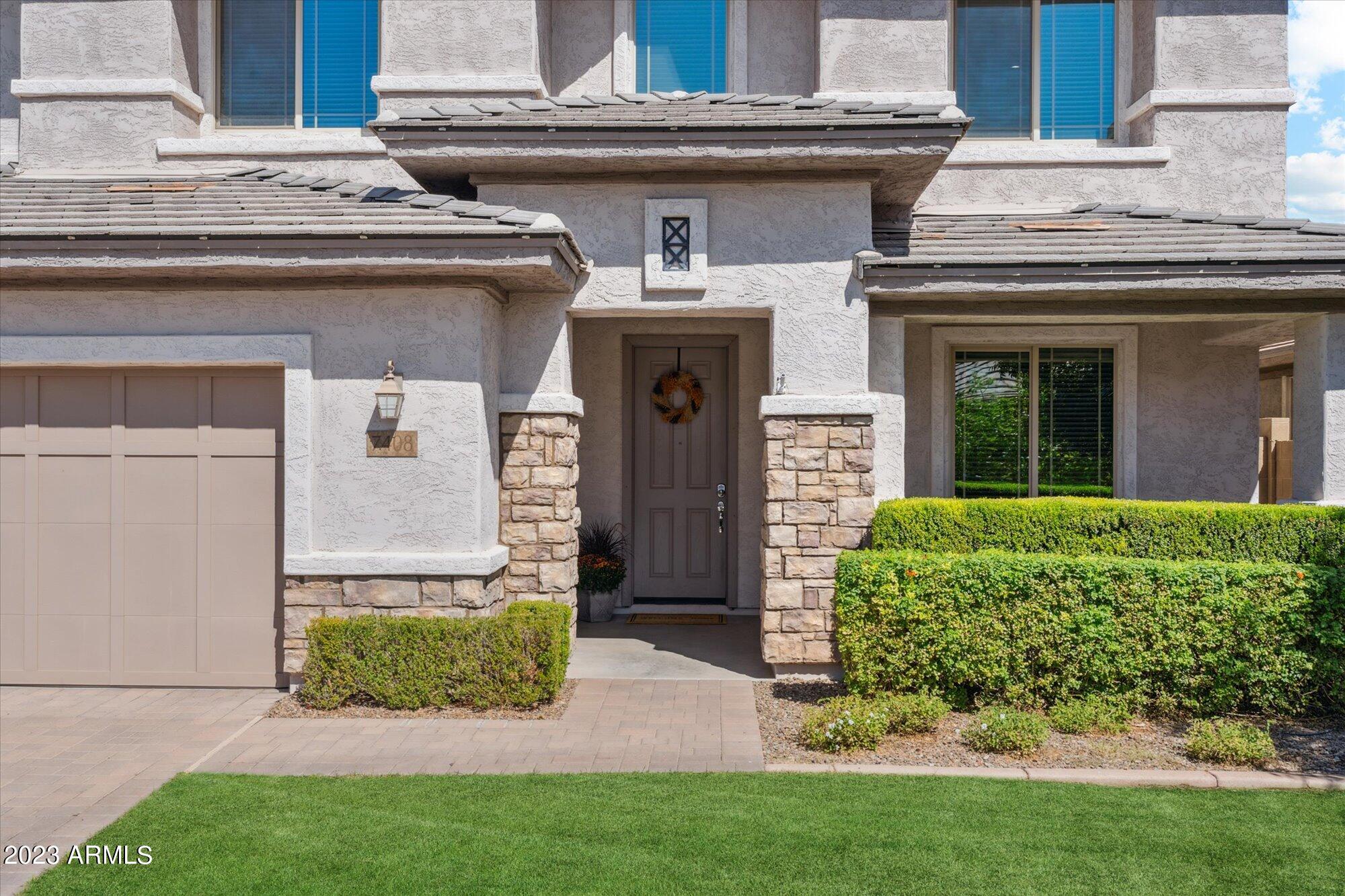 7408 E PORTOBELLO Avenue