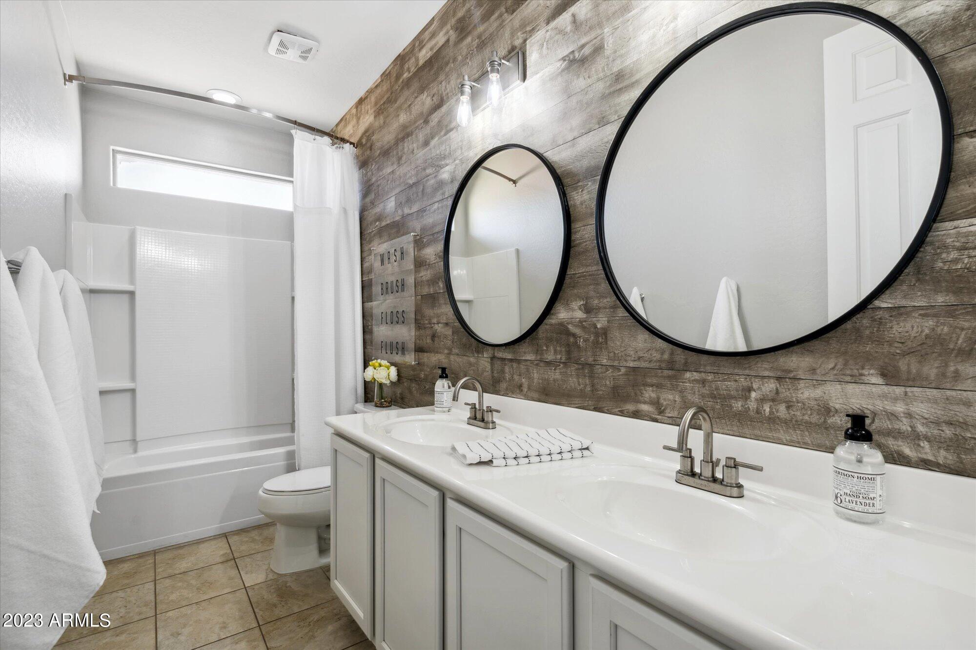 7408 E PORTOBELLO Avenue