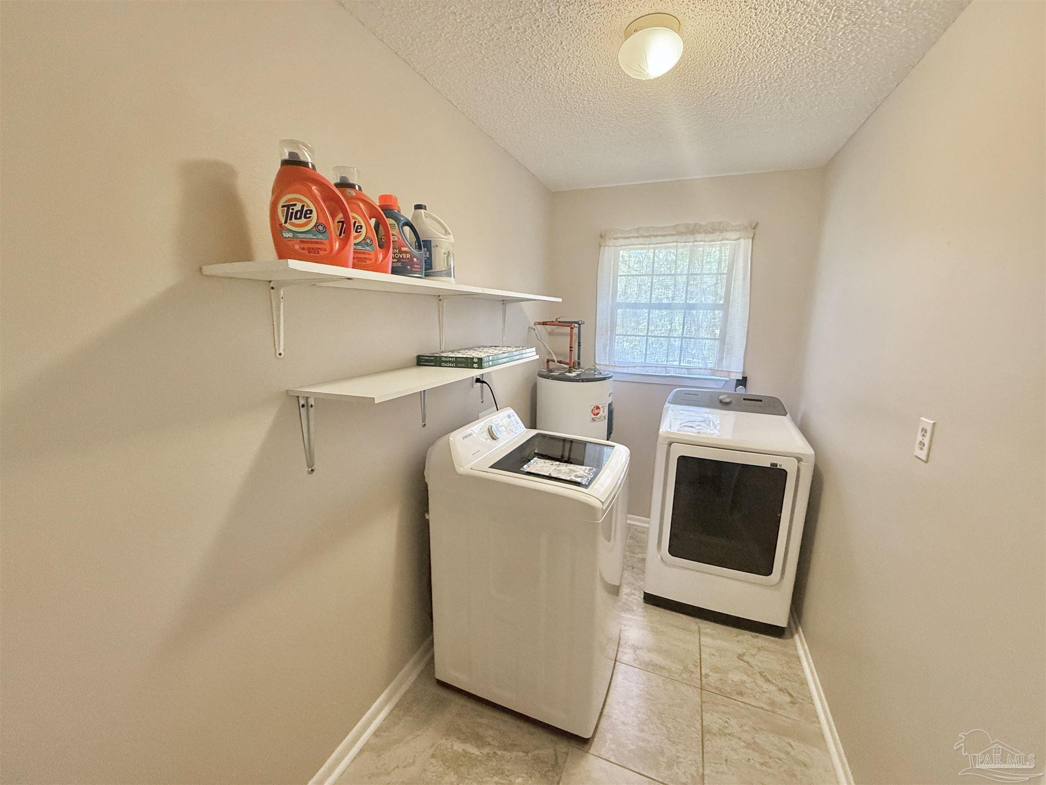 185 Deerfoot Ln