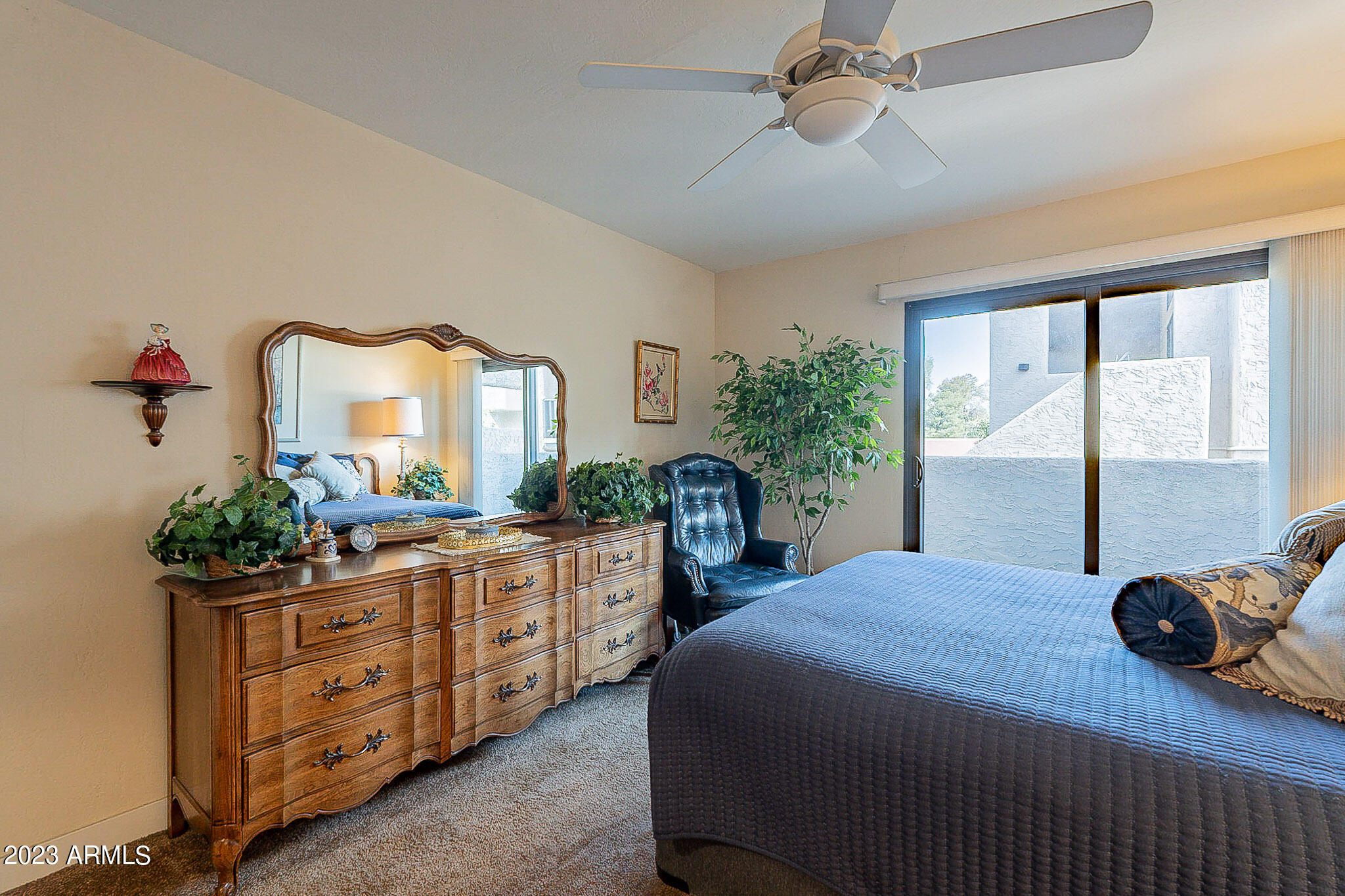 1201 E NORTHSHORE Drive # 124