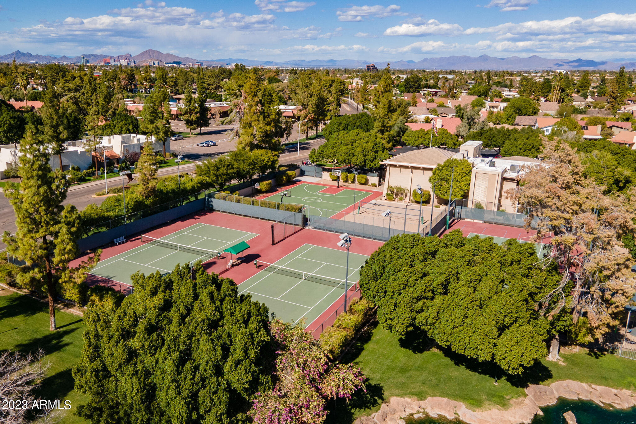 1201 E NORTHSHORE Drive # 124