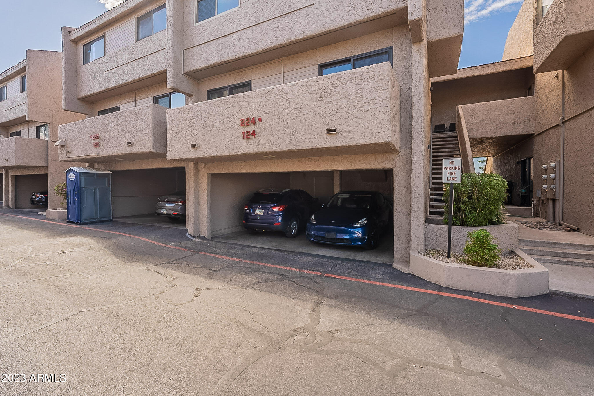 1201 E NORTHSHORE Drive # 124