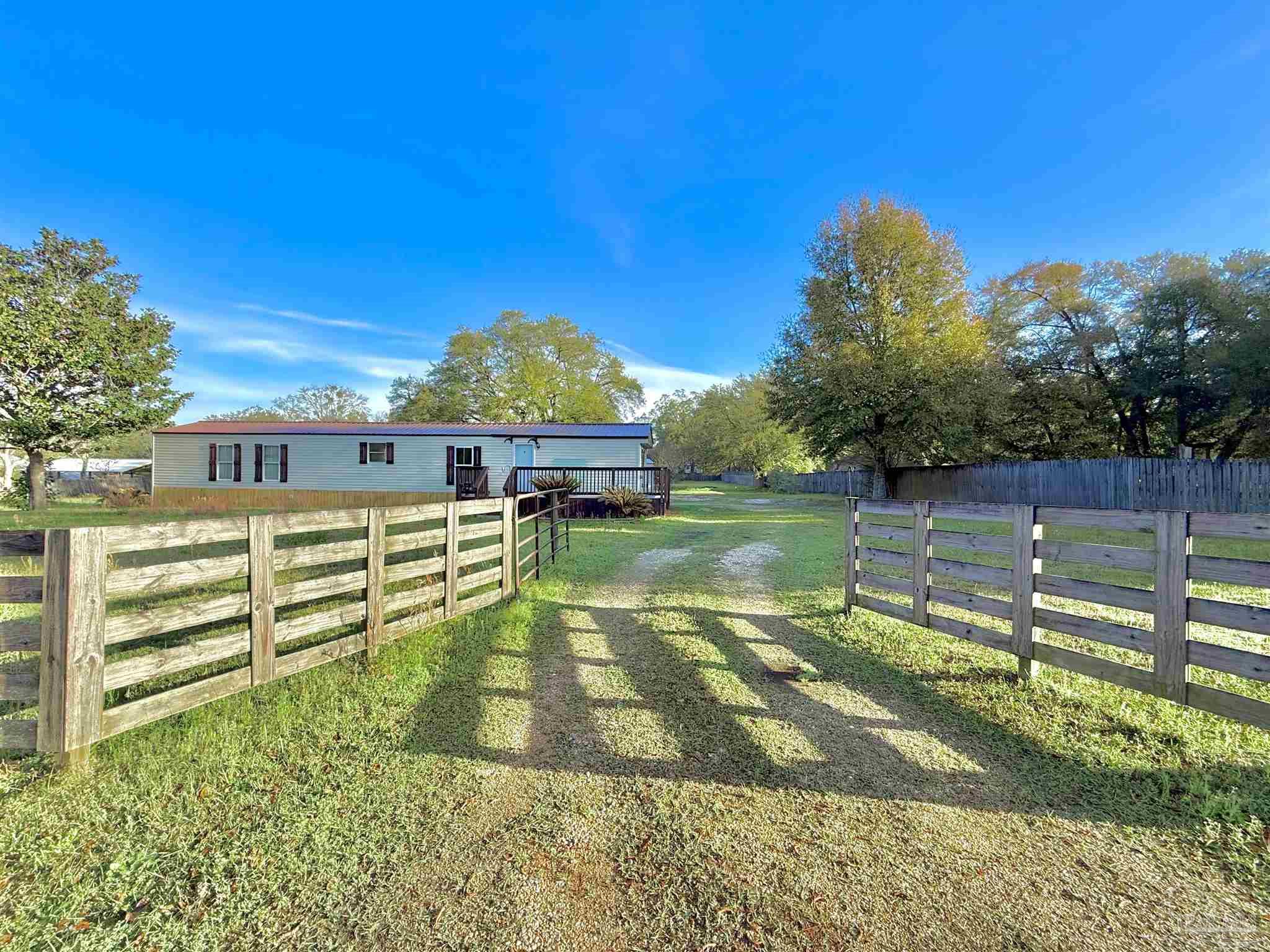 4448 Dunaway Ln