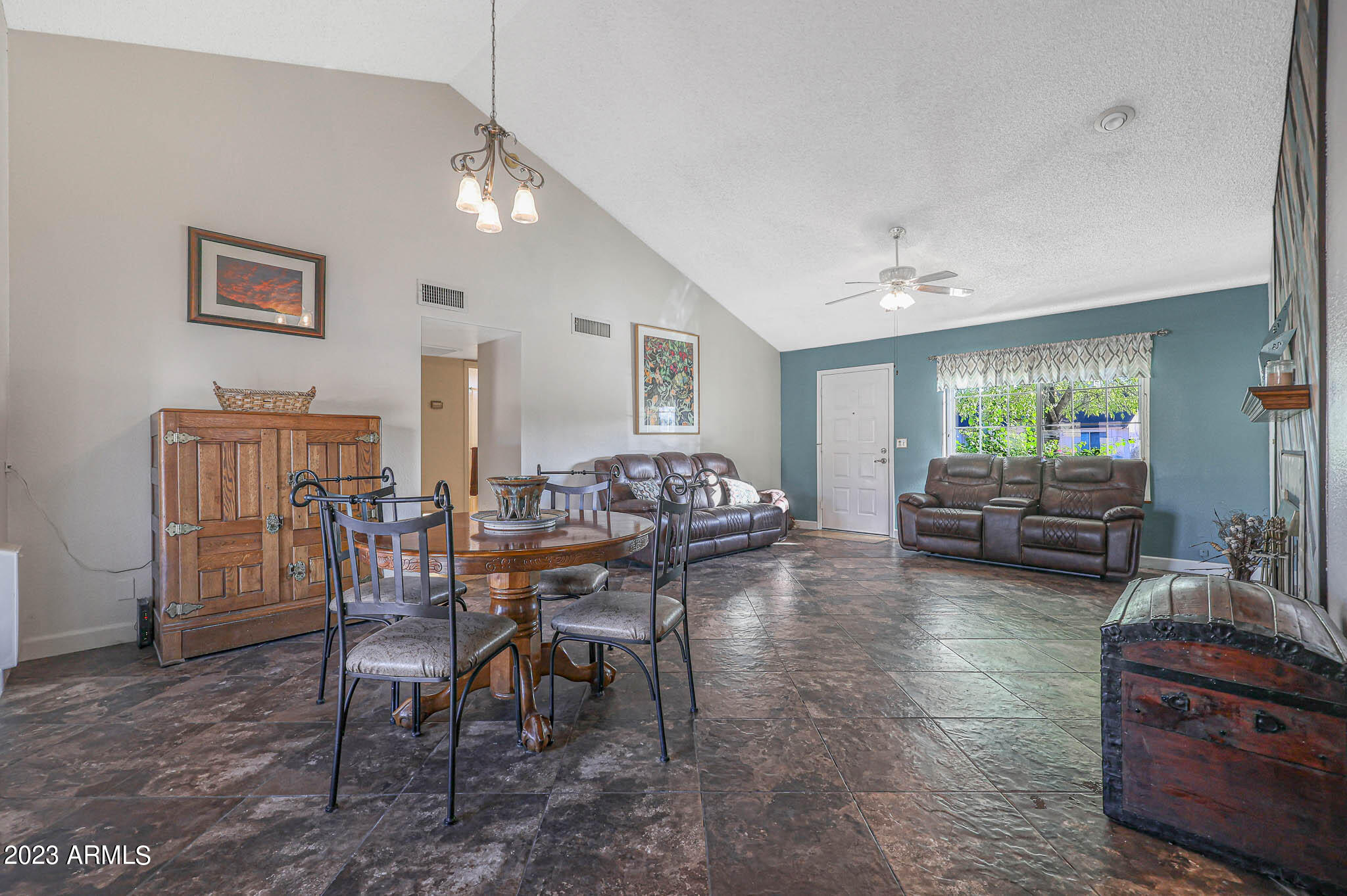 1344 E Utopia Road