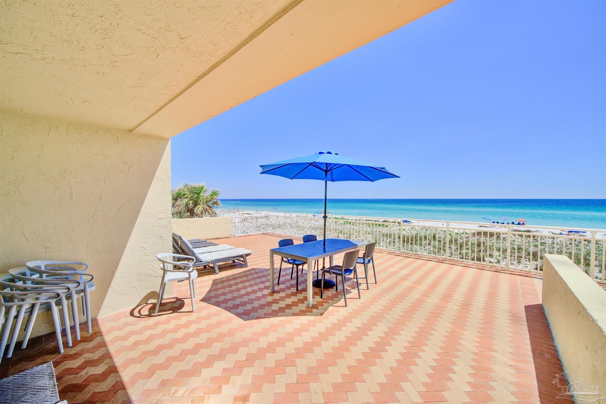 999 Ft Pickens Rd # 102