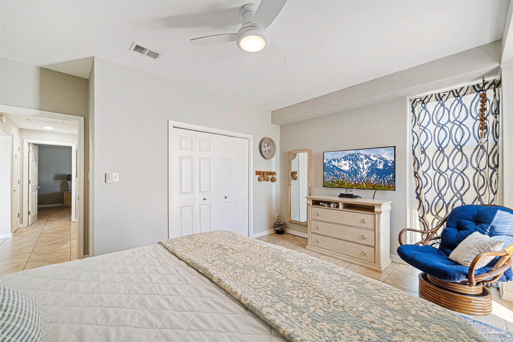 999 Ft Pickens Rd # 102