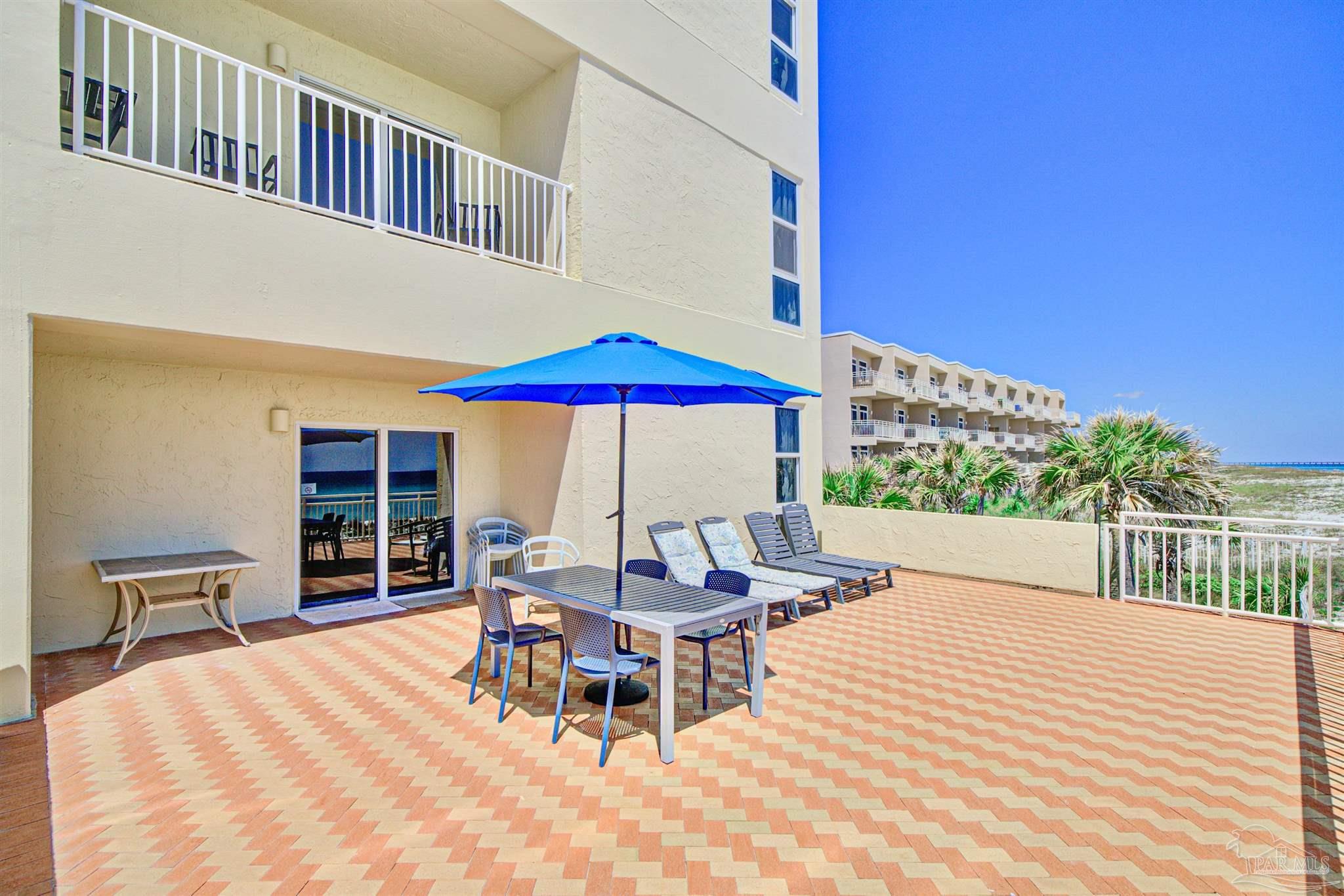 999 Ft Pickens Rd # 102