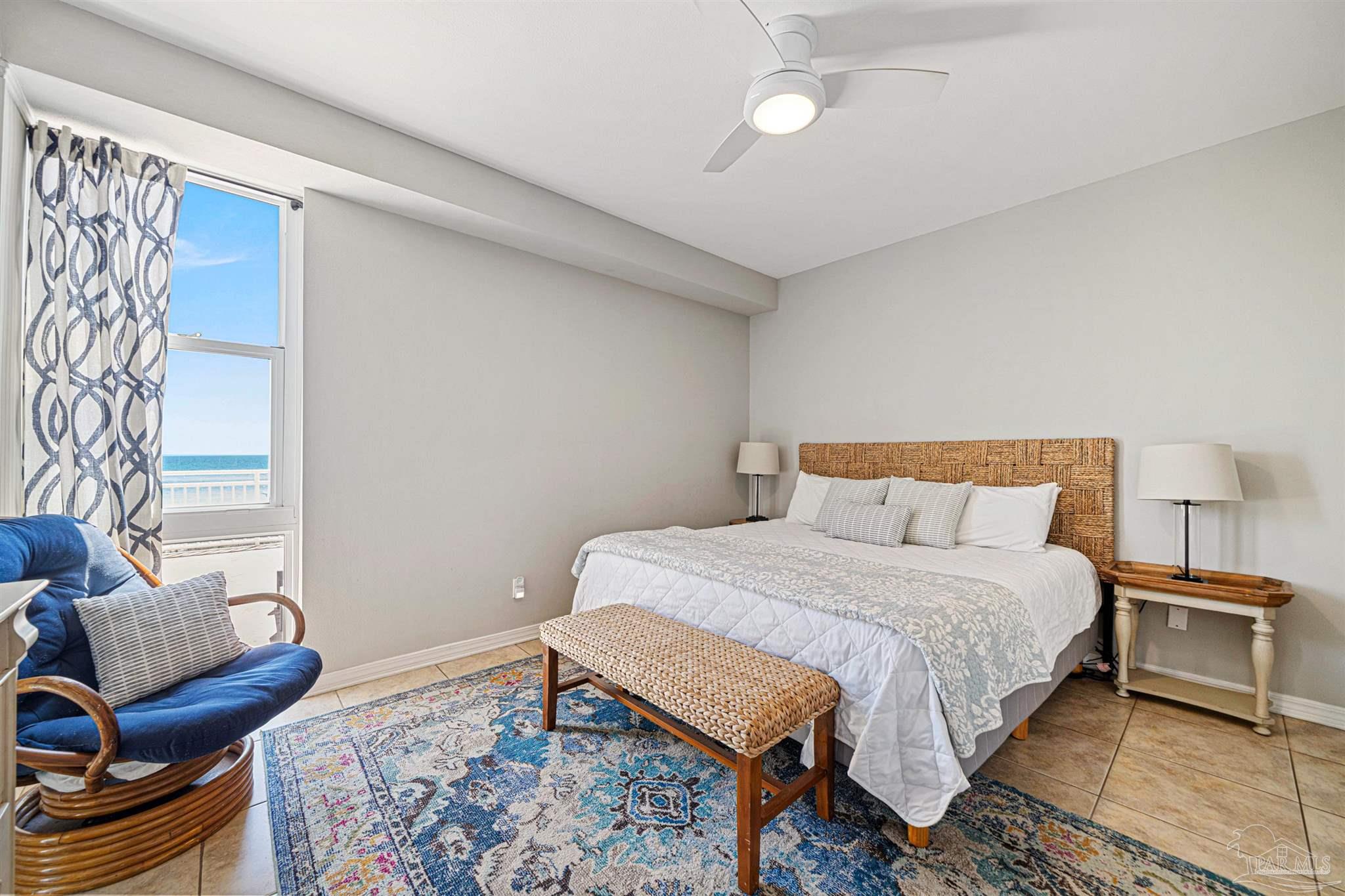 999 Ft Pickens Rd # 102