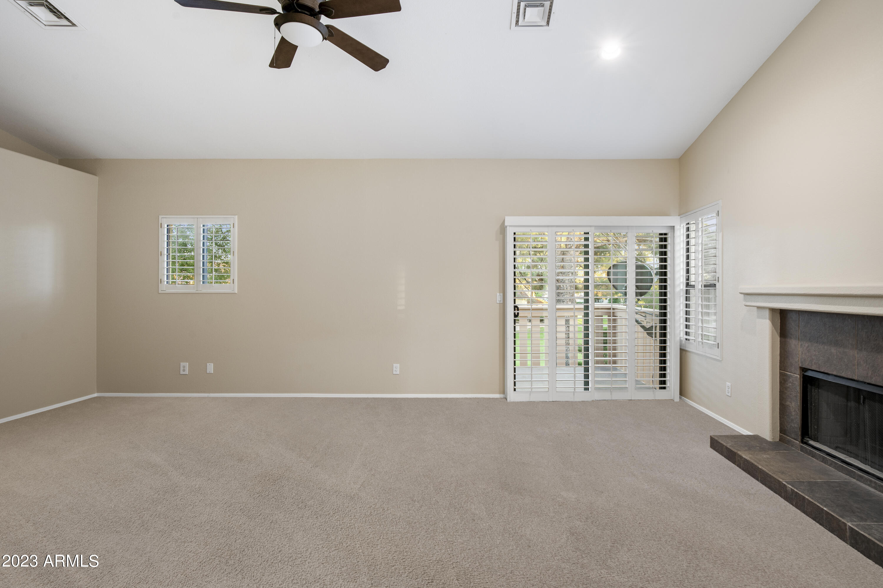 11851 N 91ST Place