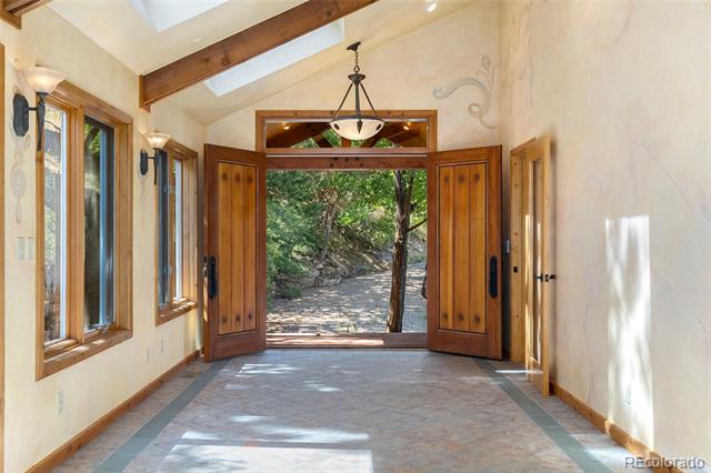 1577 Linden Drive
