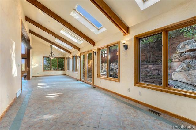 1577 Linden Drive