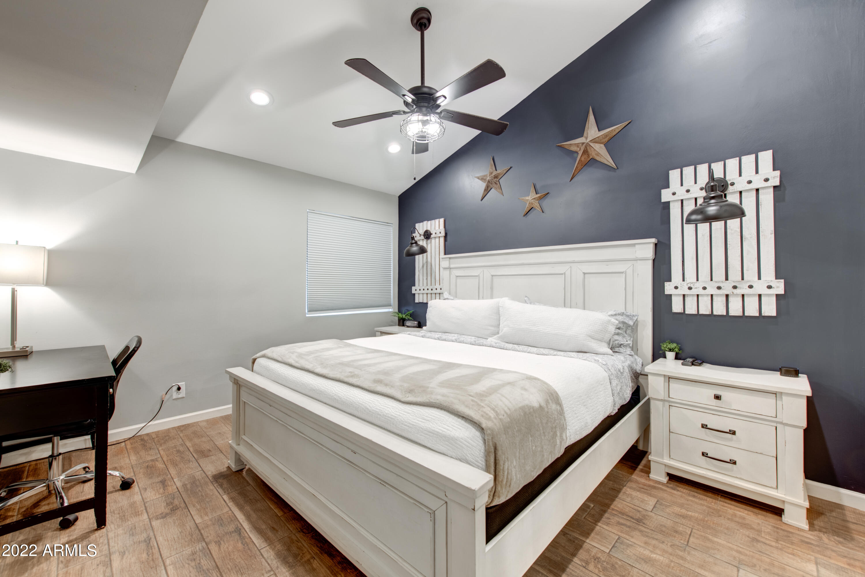 8055 E THOMAS Road # C212