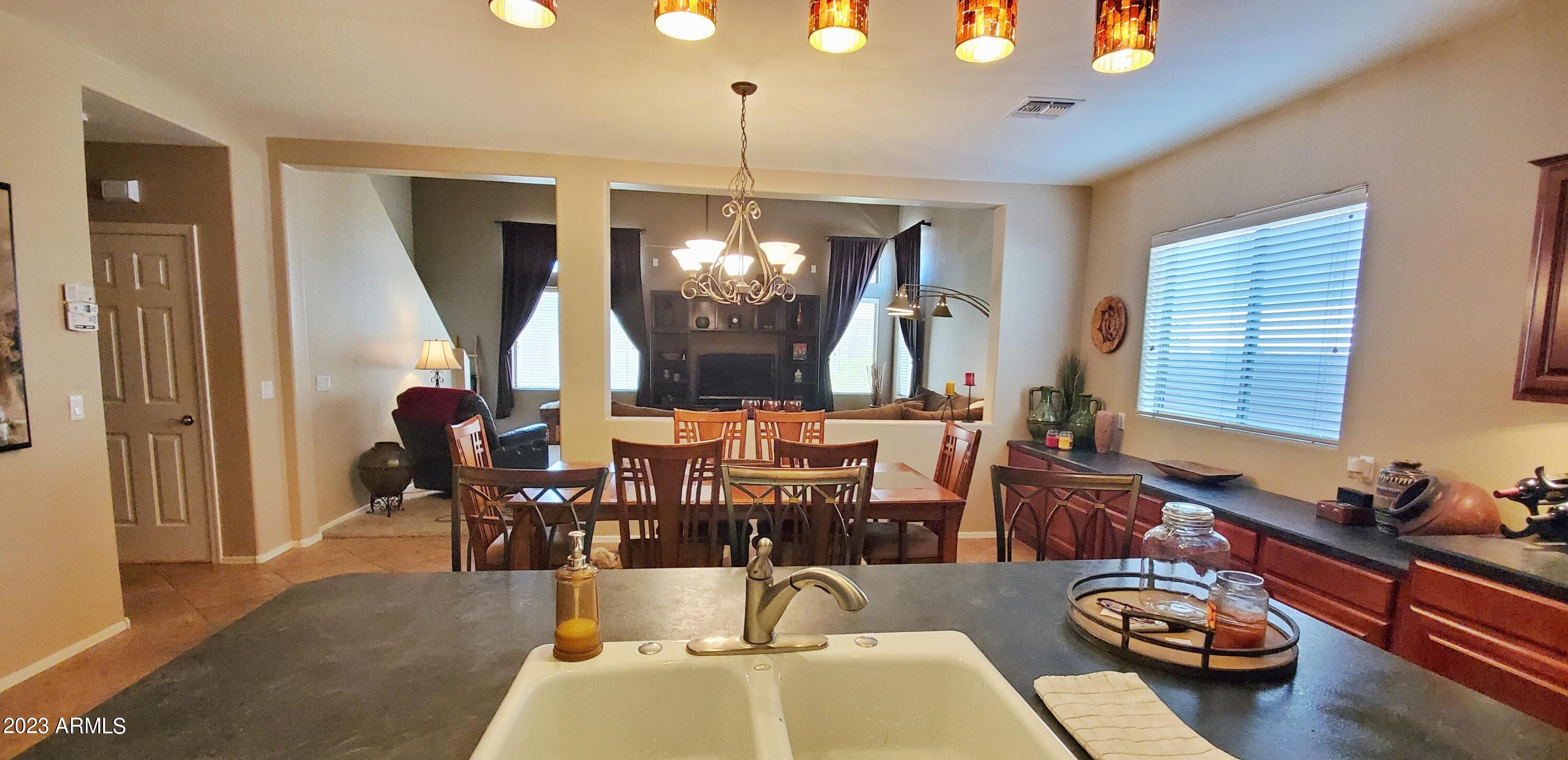 45273 W MIRAFLORES Street