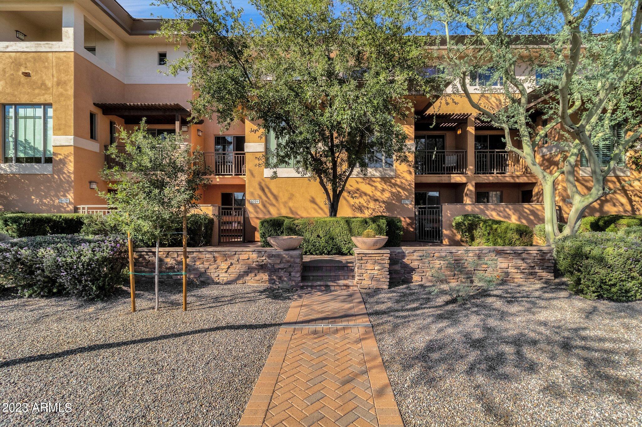 6940 E COCHISE Road # 1020