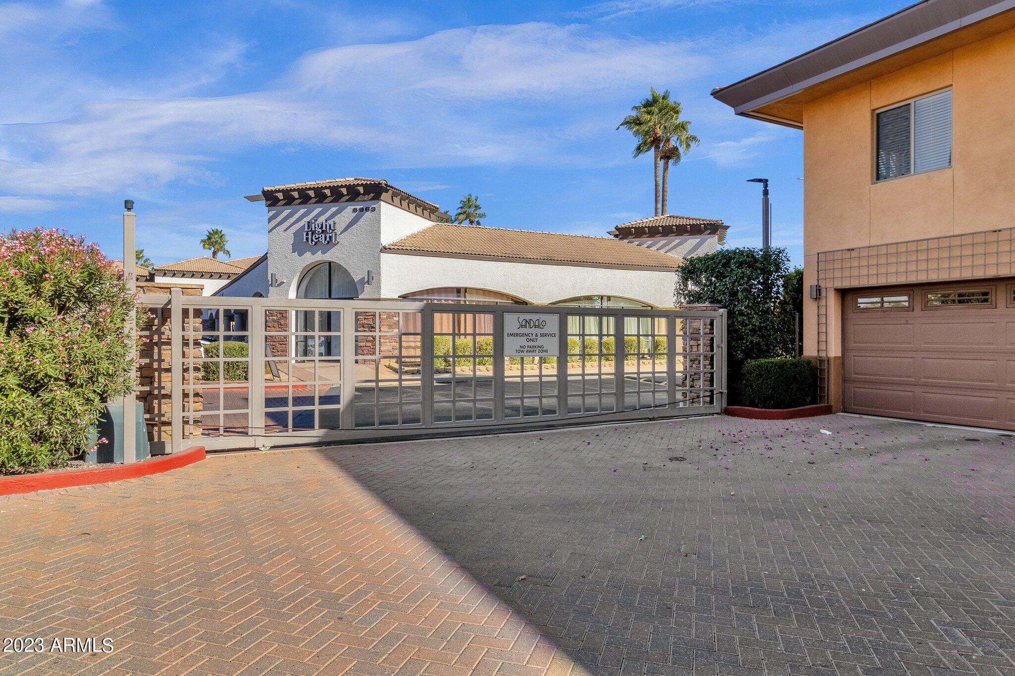 6940 E COCHISE Road # 1020