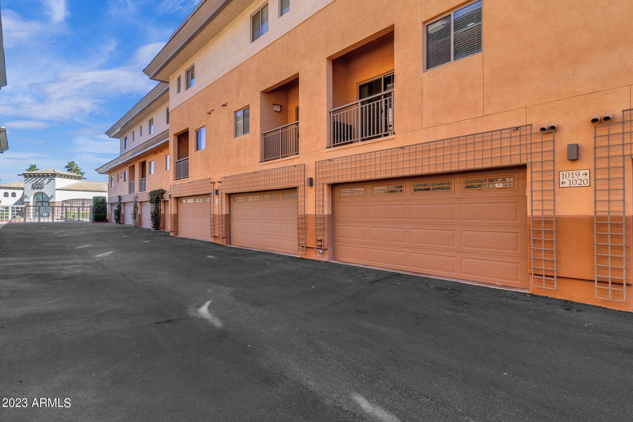 6940 E COCHISE Road # 1020