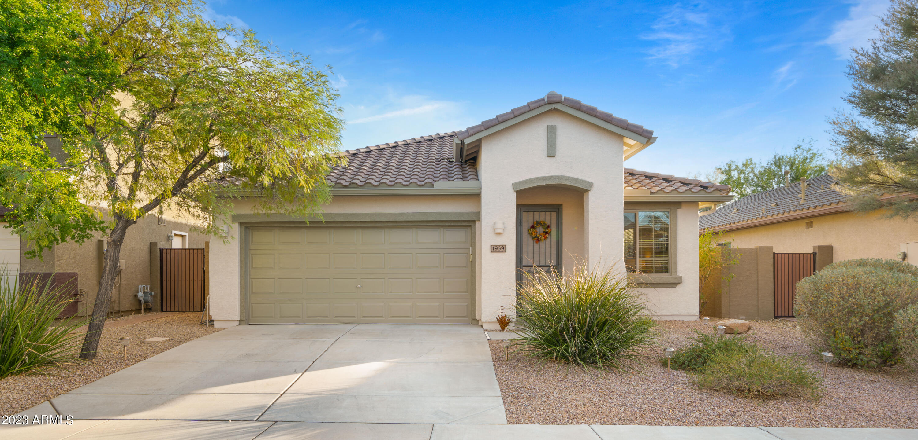 1939 W KURALT Drive