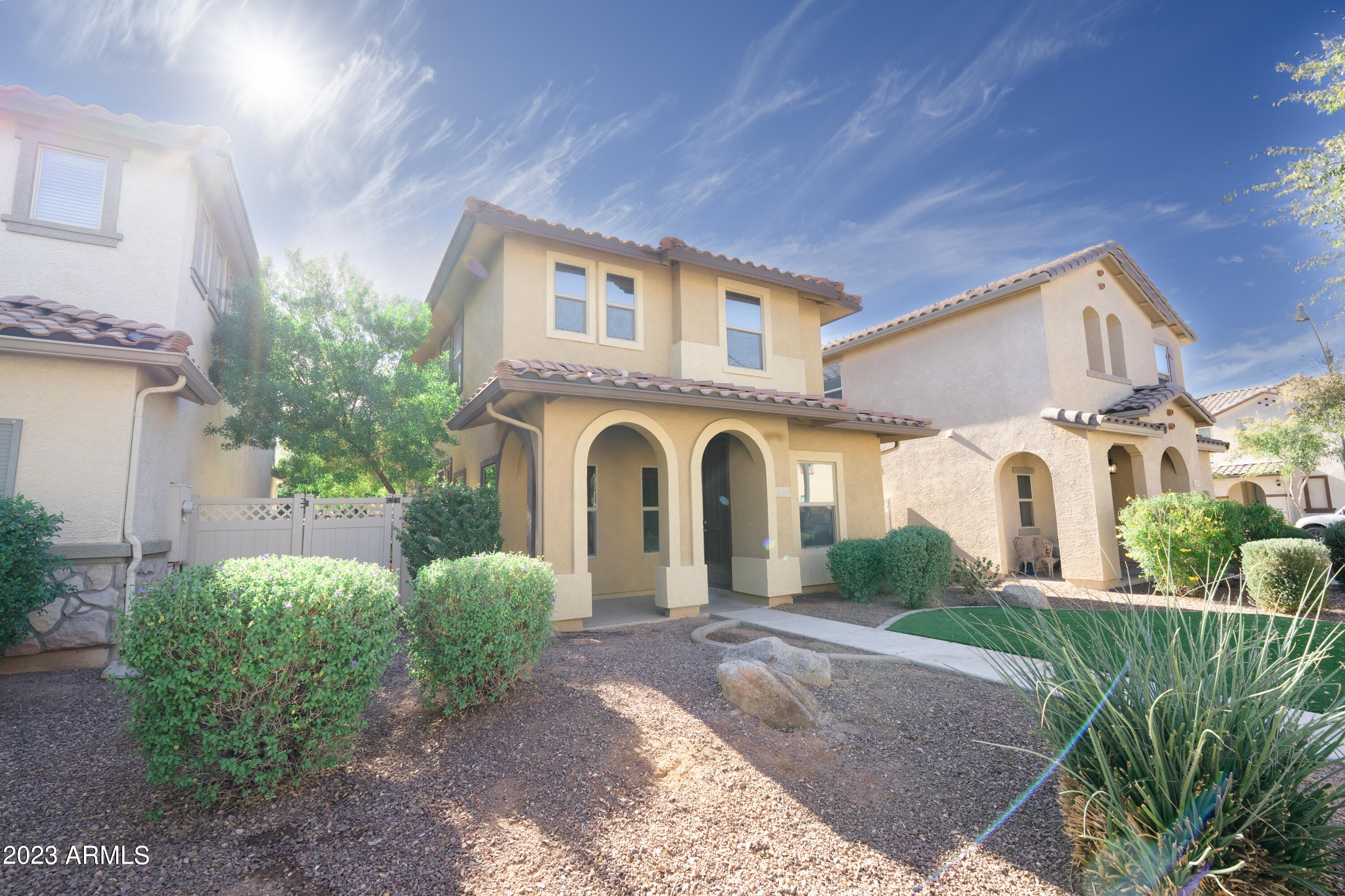 853 S PHEASANT Drive