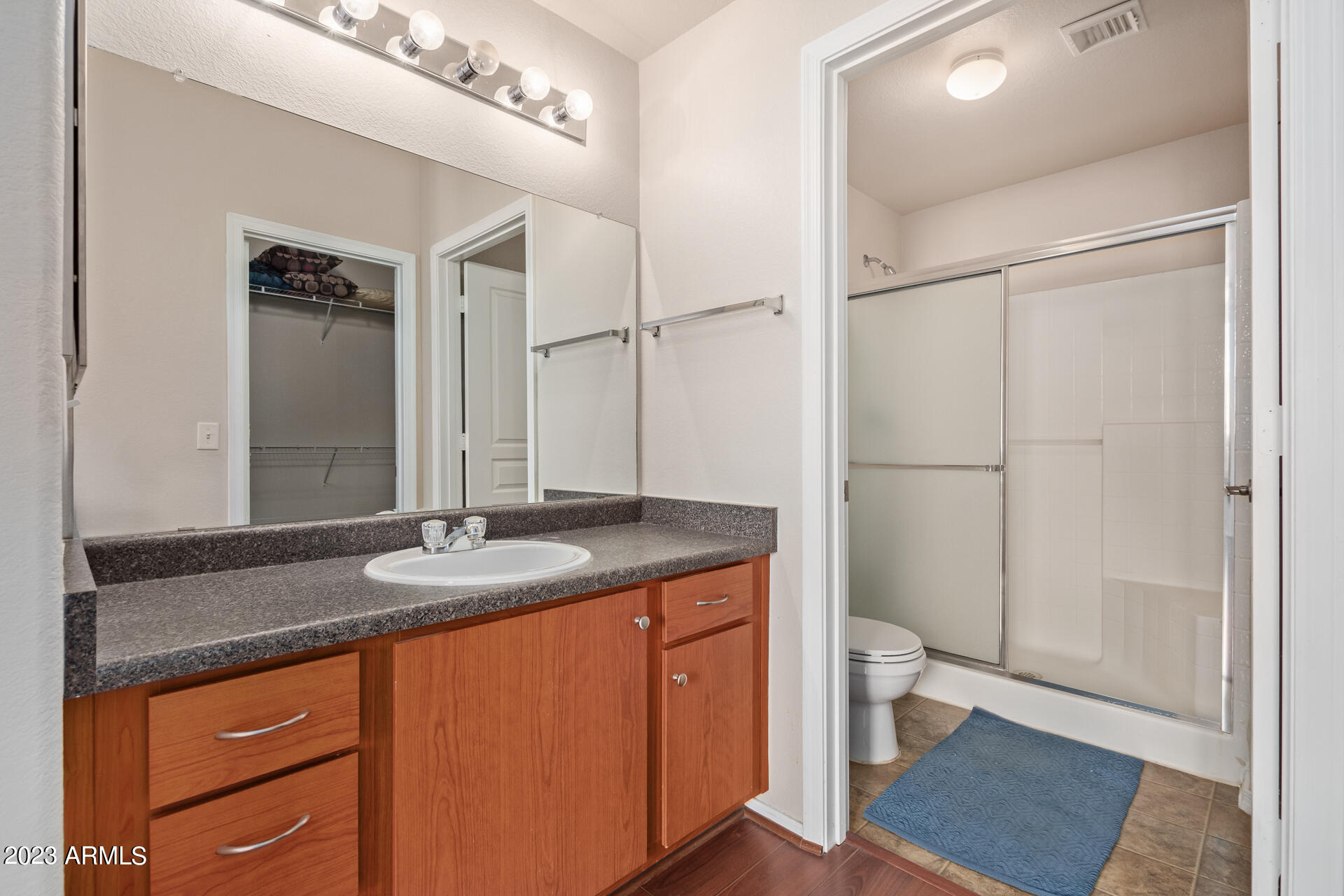 1941 S PIERPONT Drive 2029