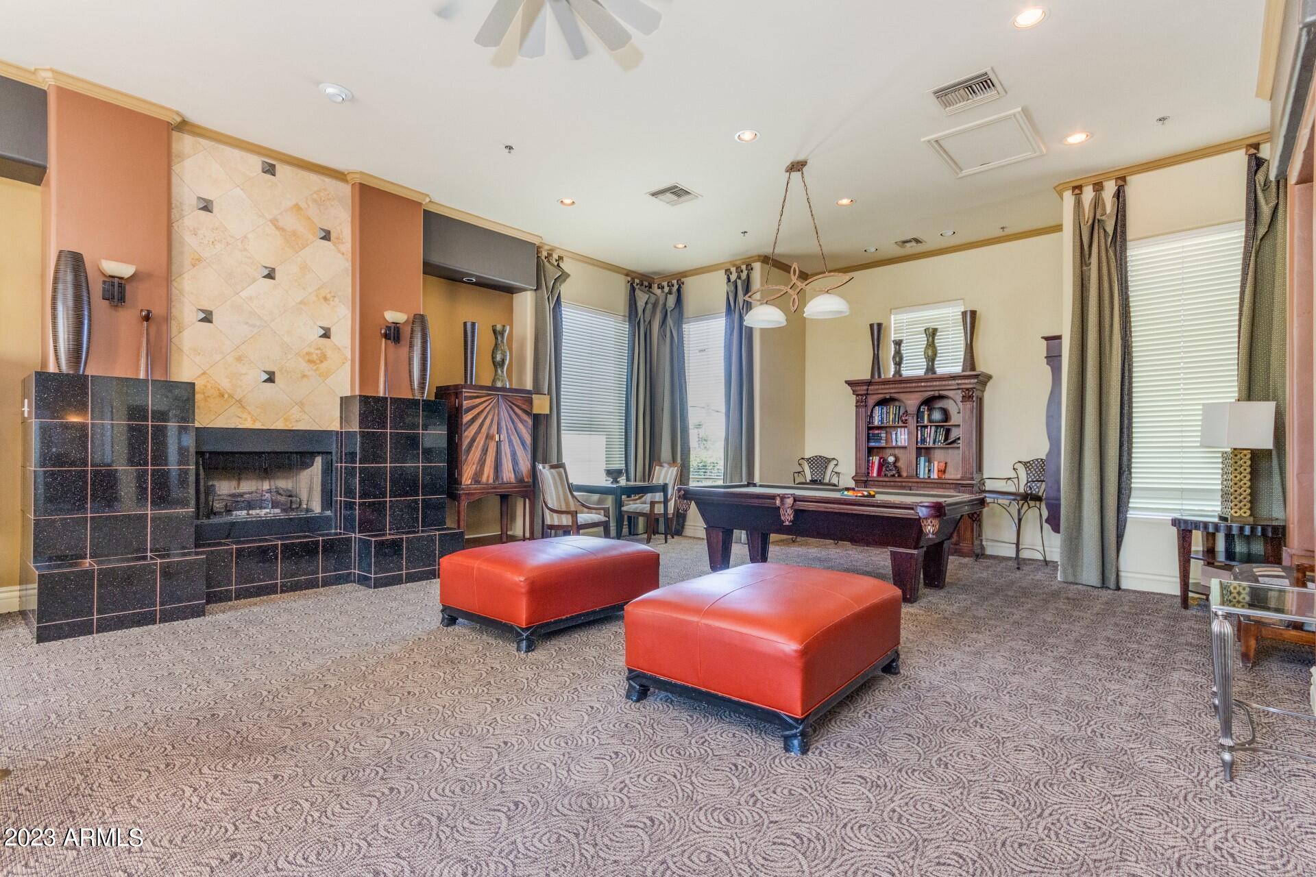 1941 S PIERPONT Drive 2029