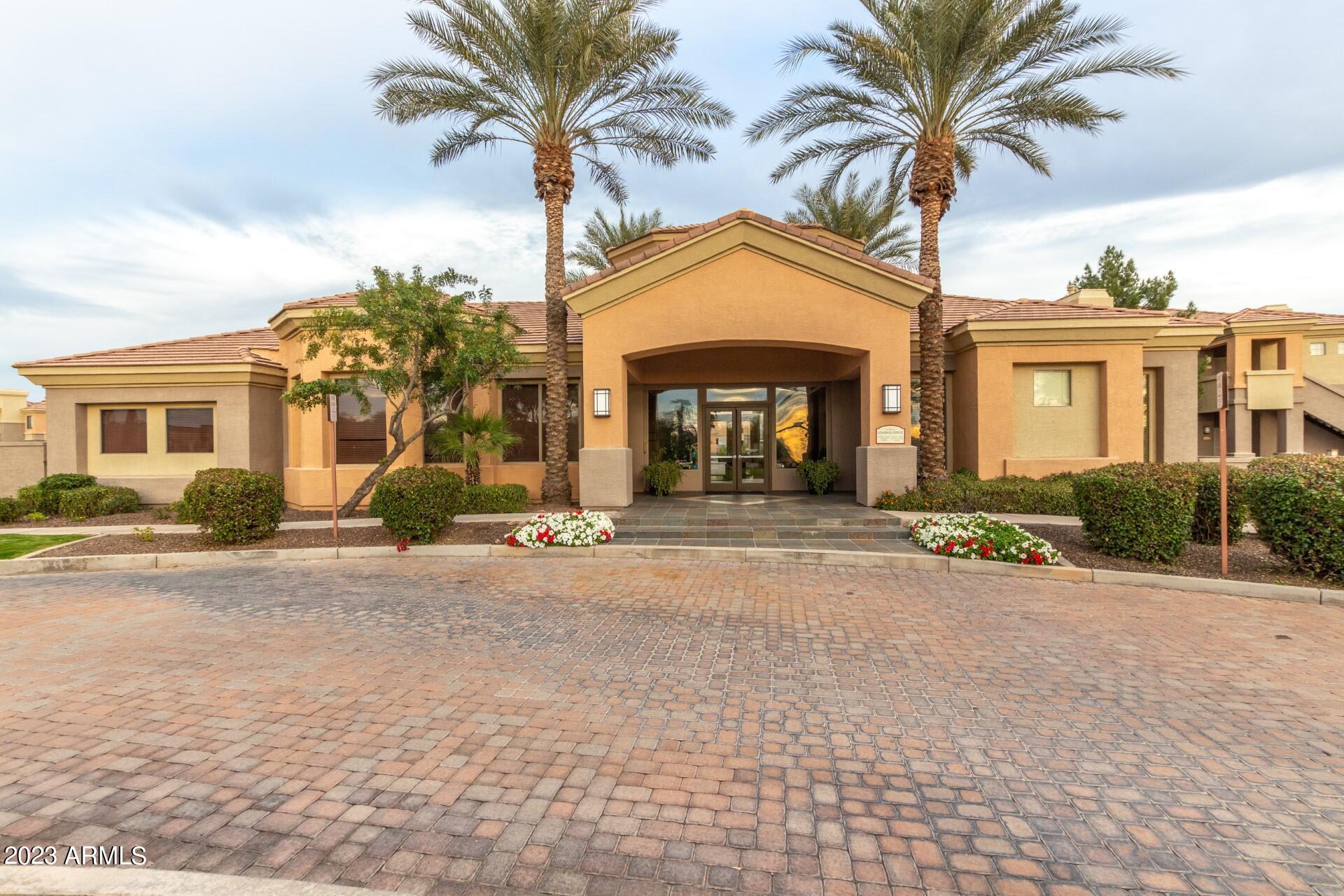 1941 S PIERPONT Drive 2029