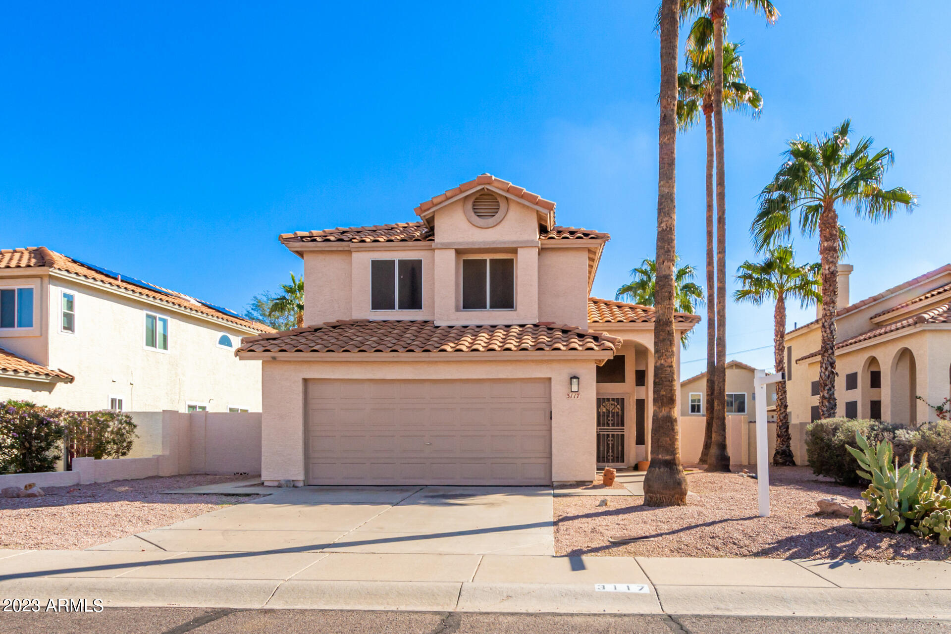 3117 E COTTONWOOD Lane