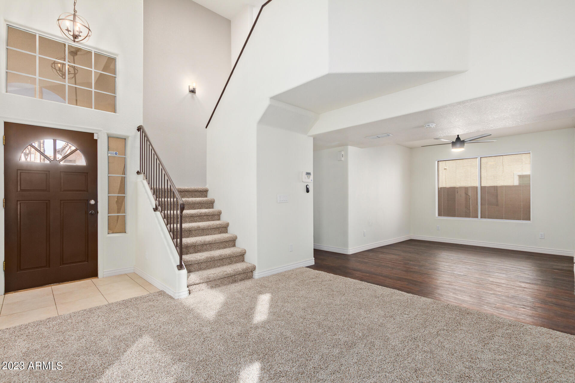 3117 E COTTONWOOD Lane
