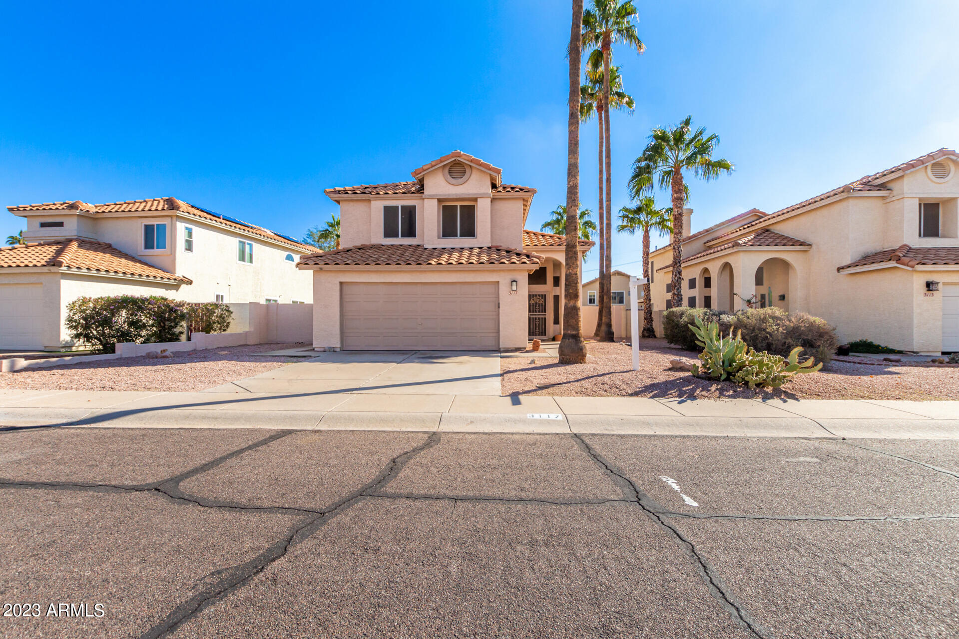 3117 E COTTONWOOD Lane