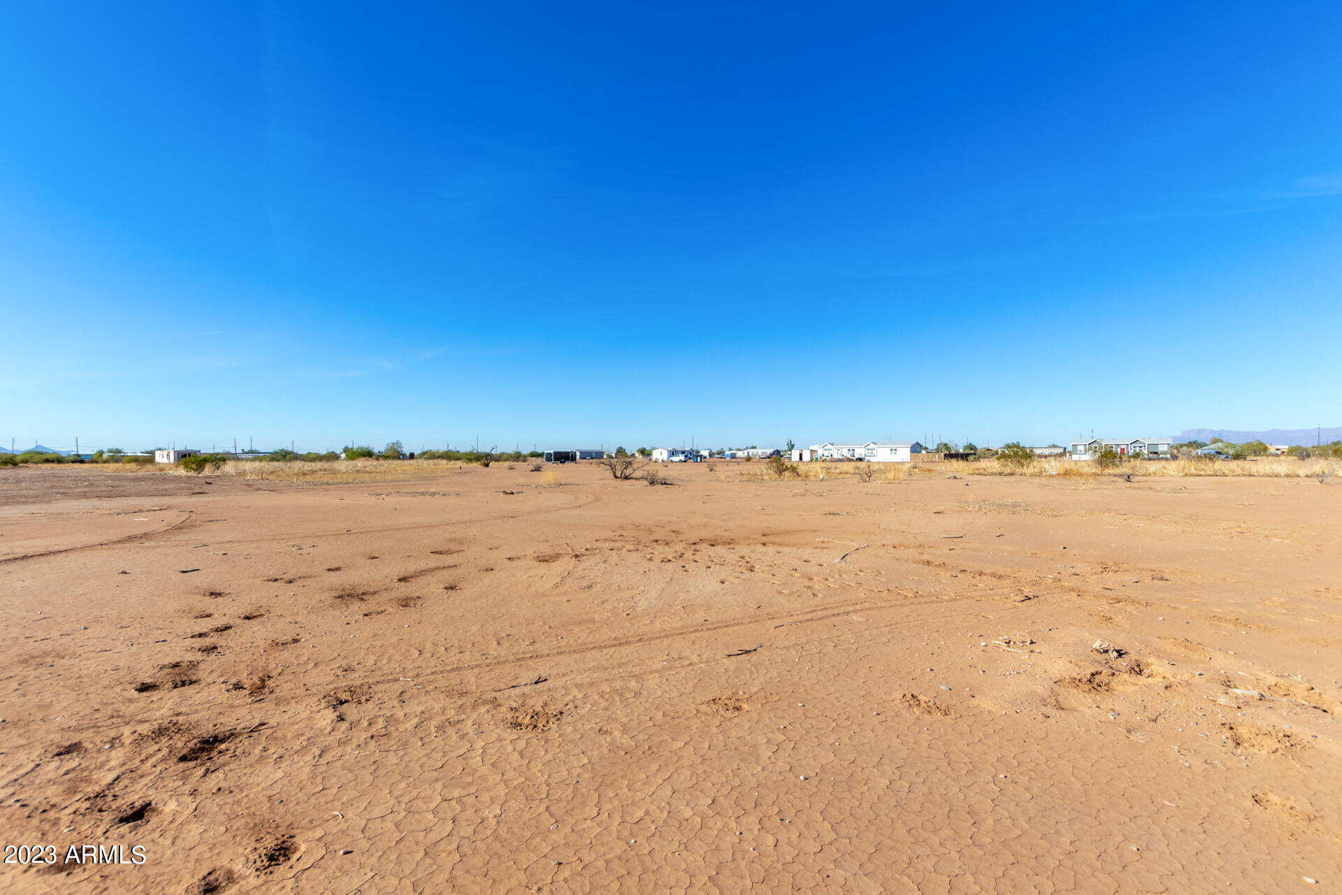 32551 N FELIX Road, B-4