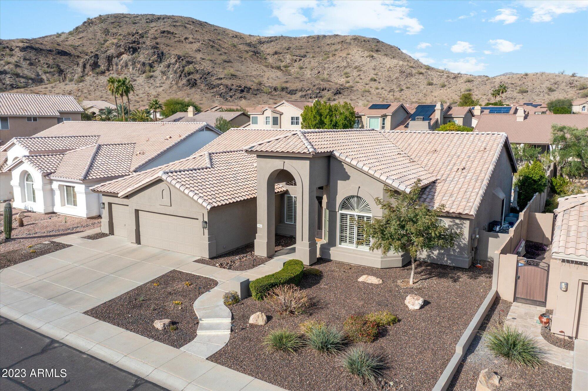 3134 E ROCKY SLOPE Drive