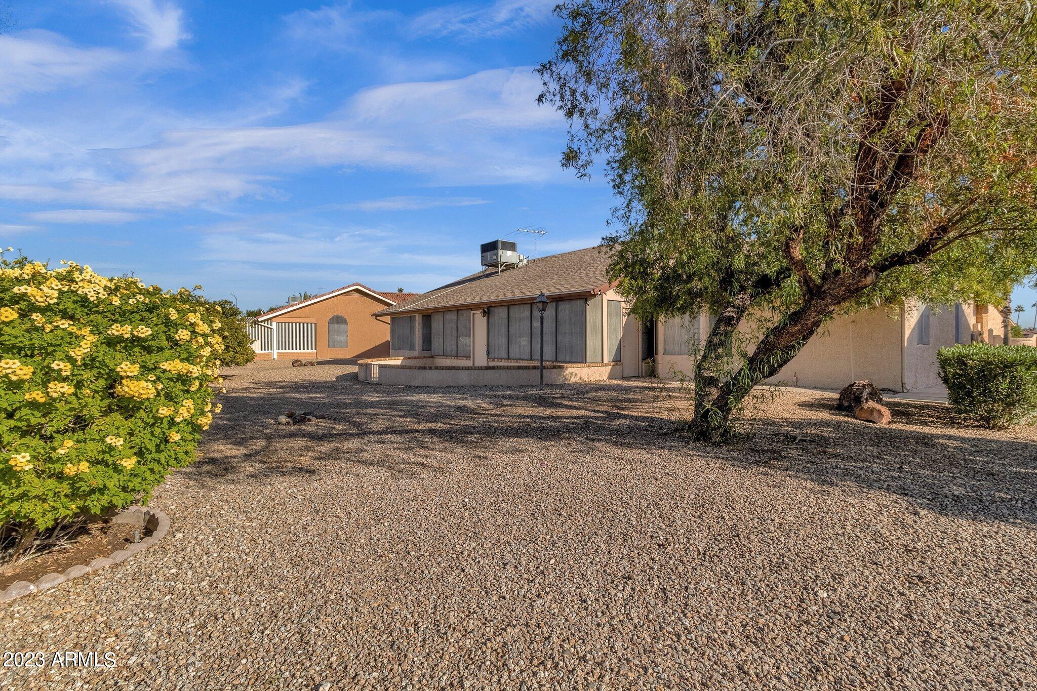 20822 N DESERT GLEN Drive