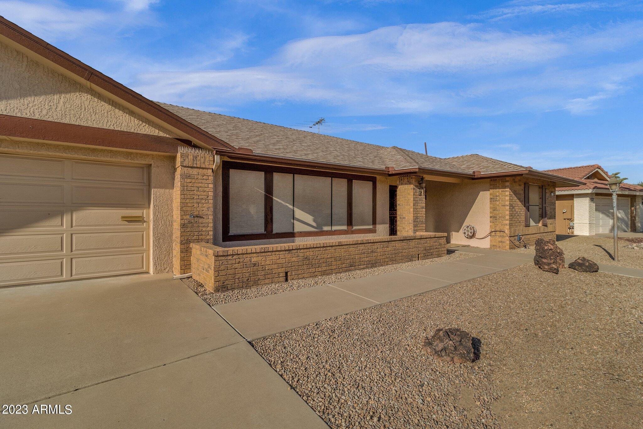 20822 N DESERT GLEN Drive