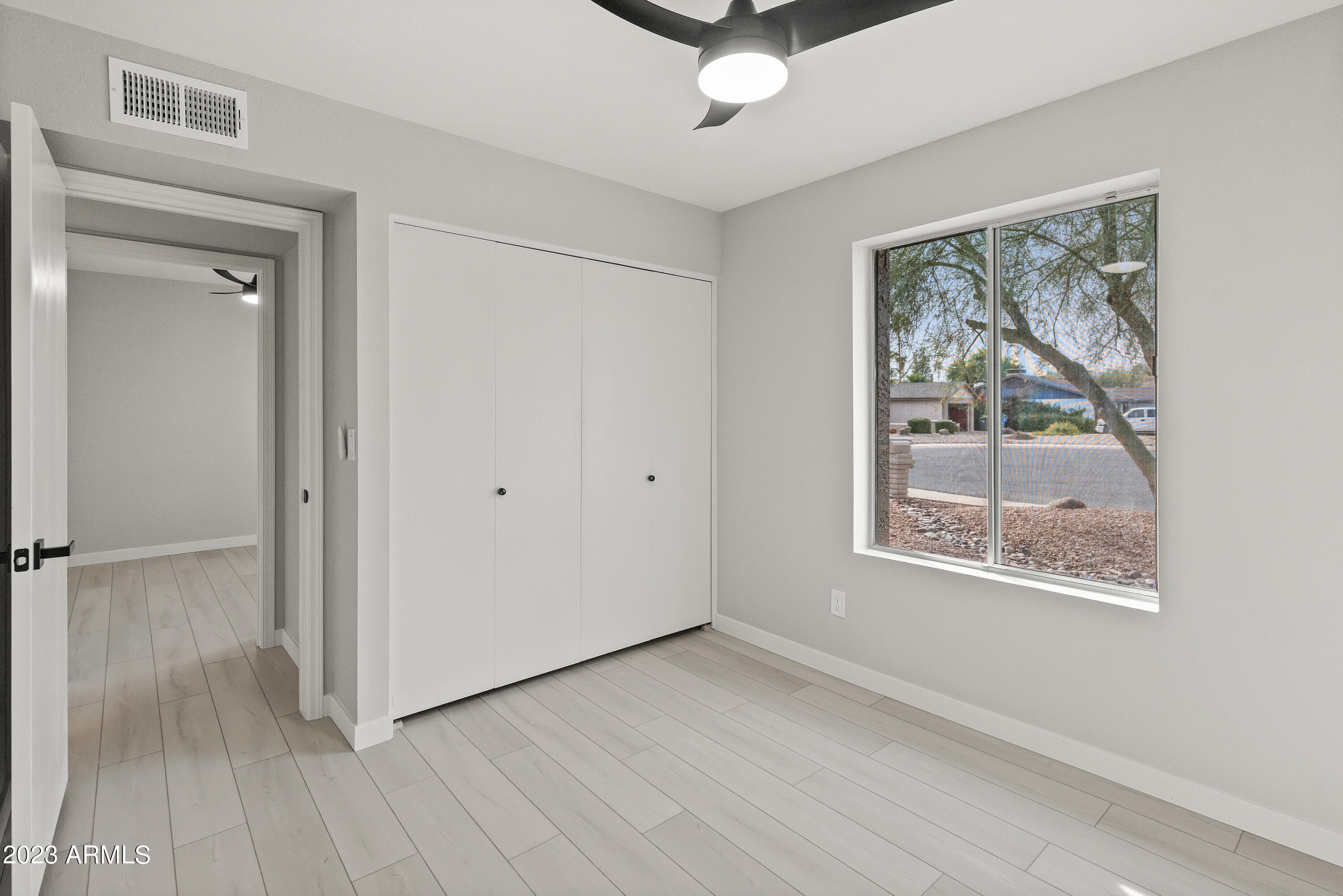 6221 E Gelding Drive