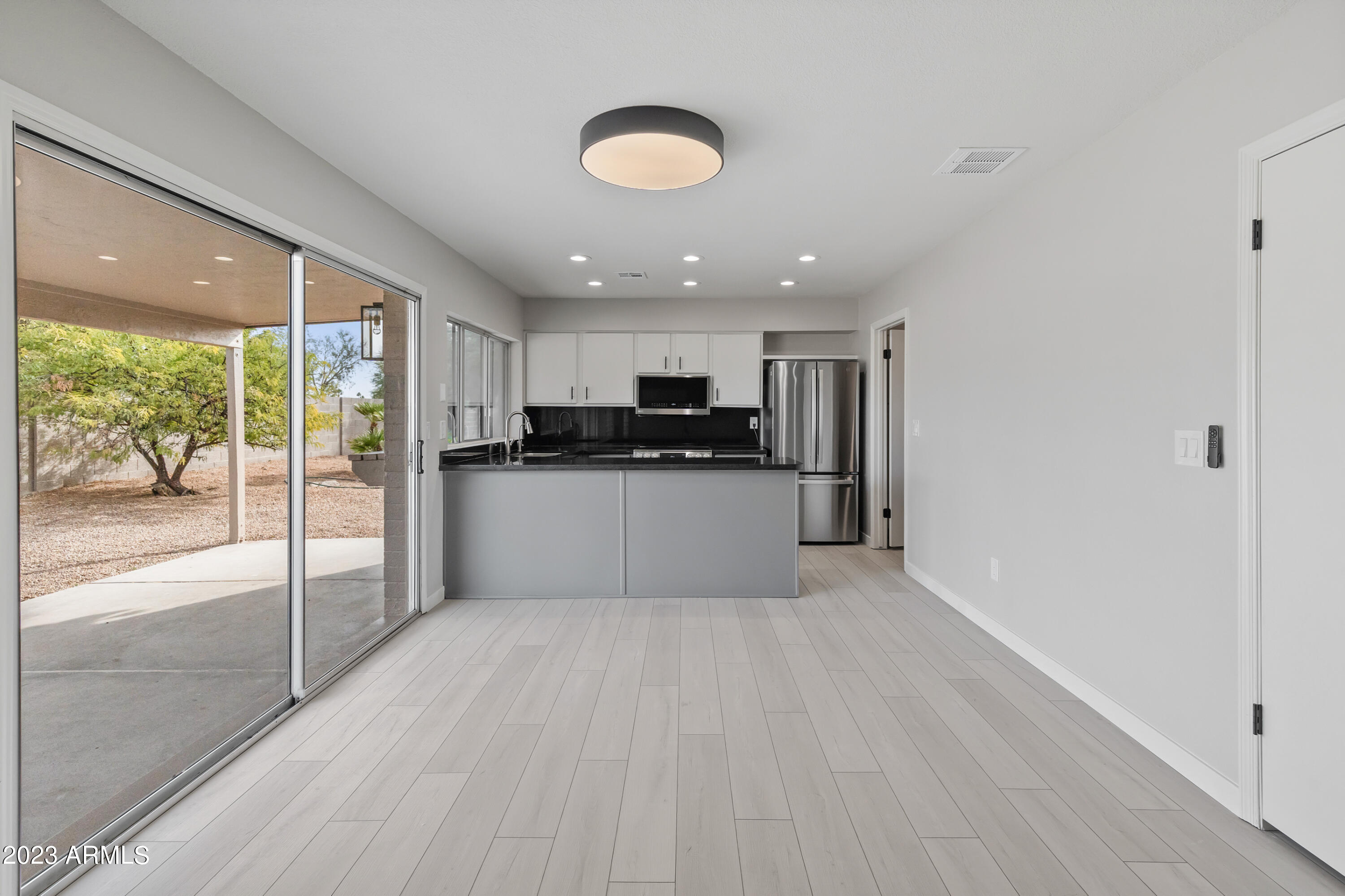 6221 E Gelding Drive