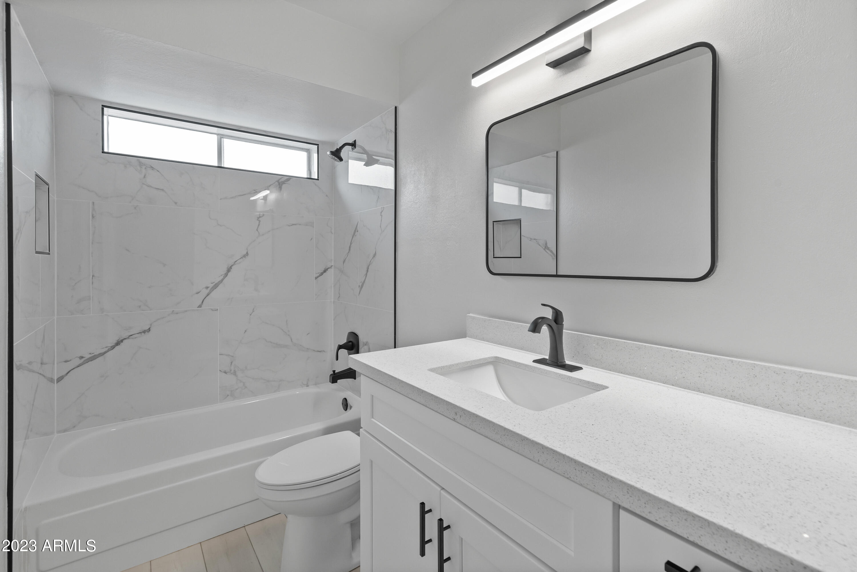 6221 E Gelding Drive