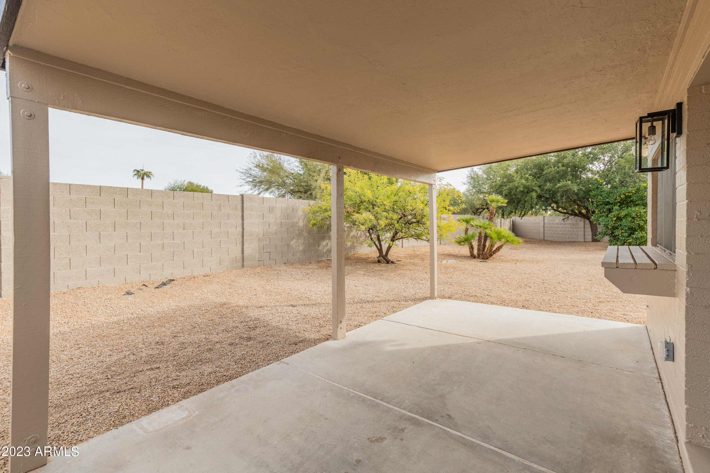 6221 E Gelding Drive