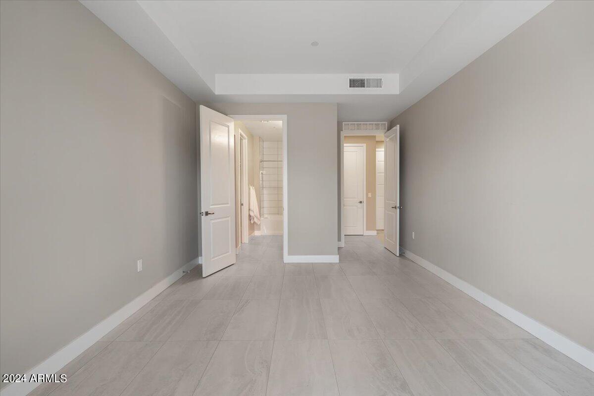 5250 E DEER VALLEY Drive, 160