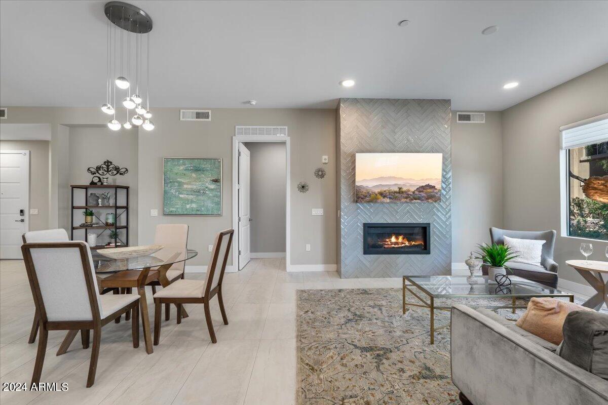 5250 E DEER VALLEY Drive, 160