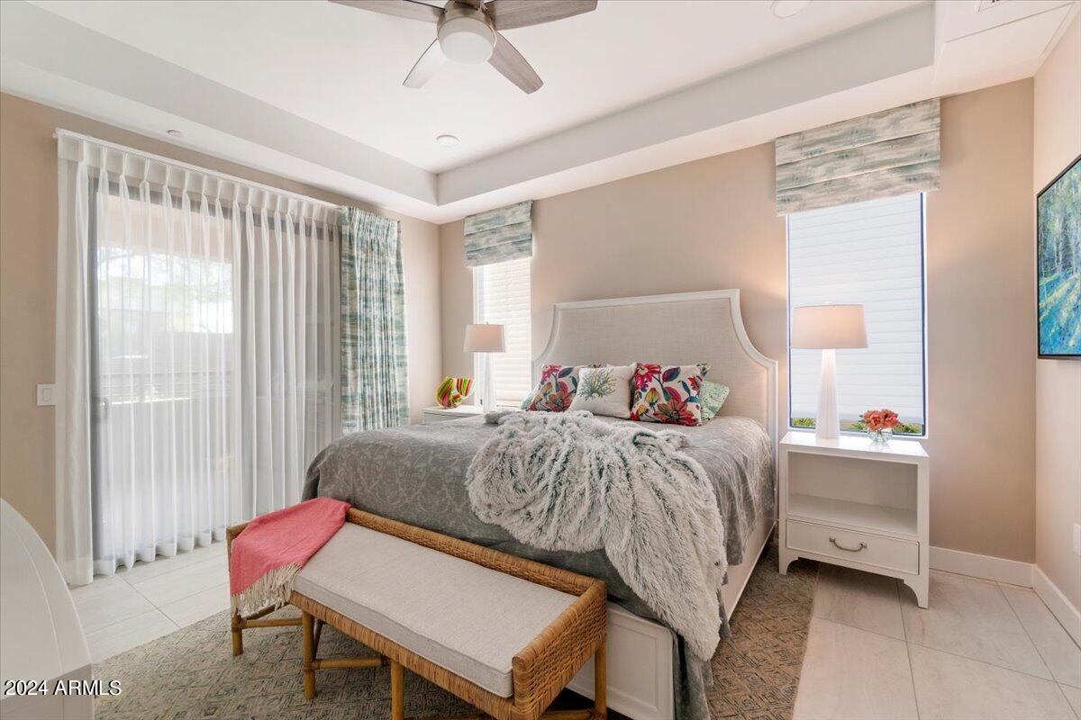 5250 E DEER VALLEY Drive, 160
