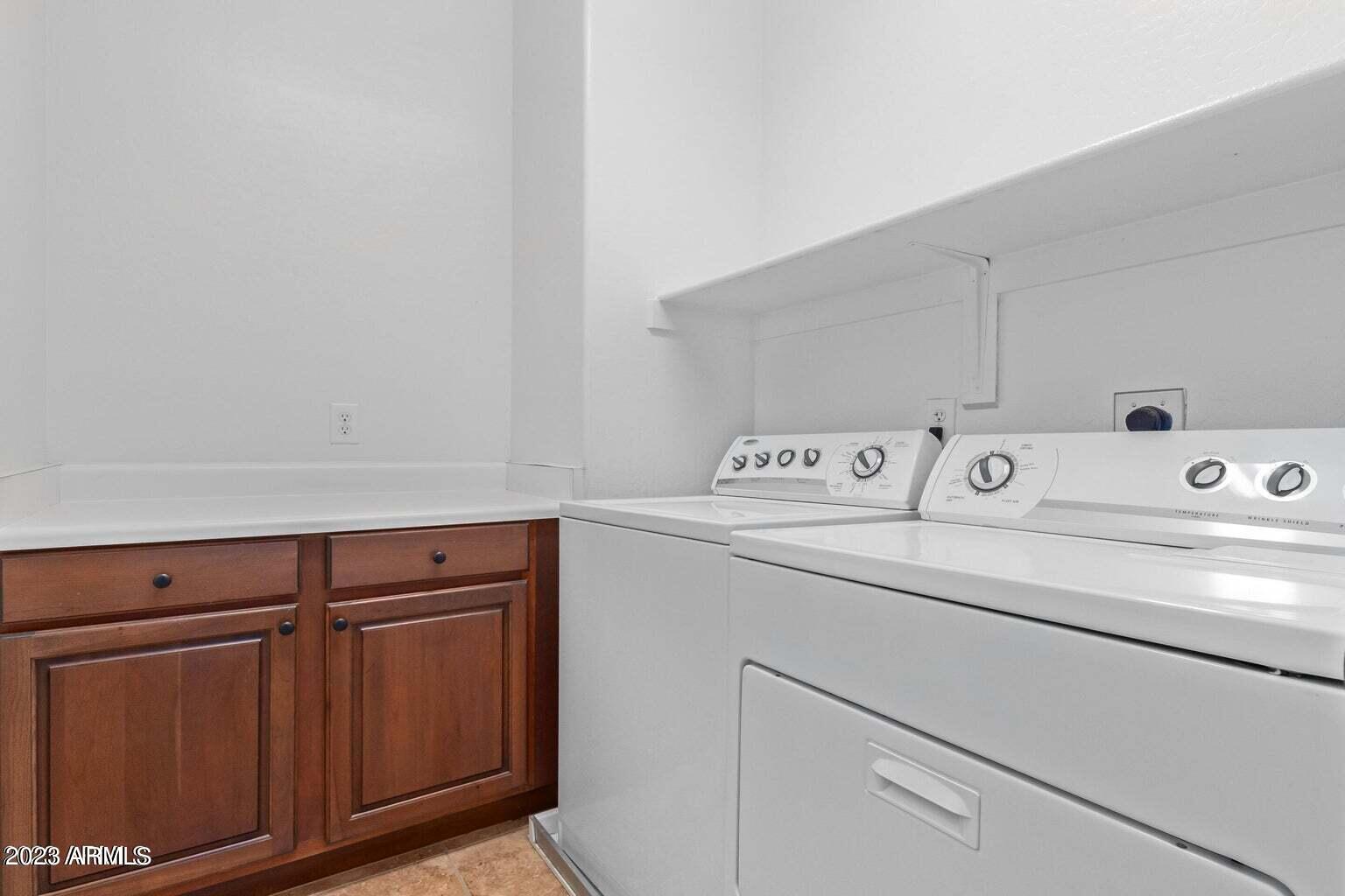 15240 N 142ND Avenue, 1097
