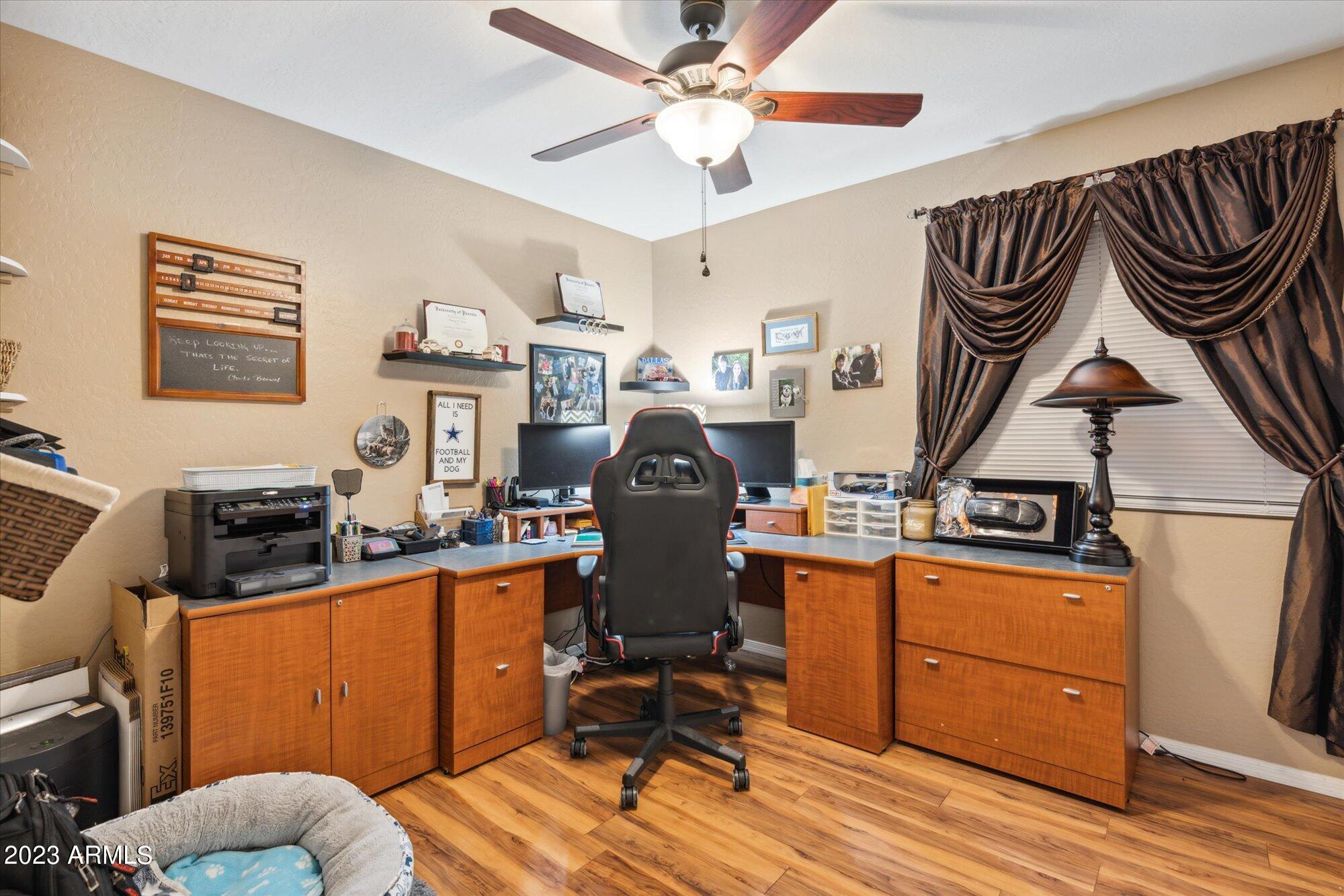 624 W RATTLESNAKE Place