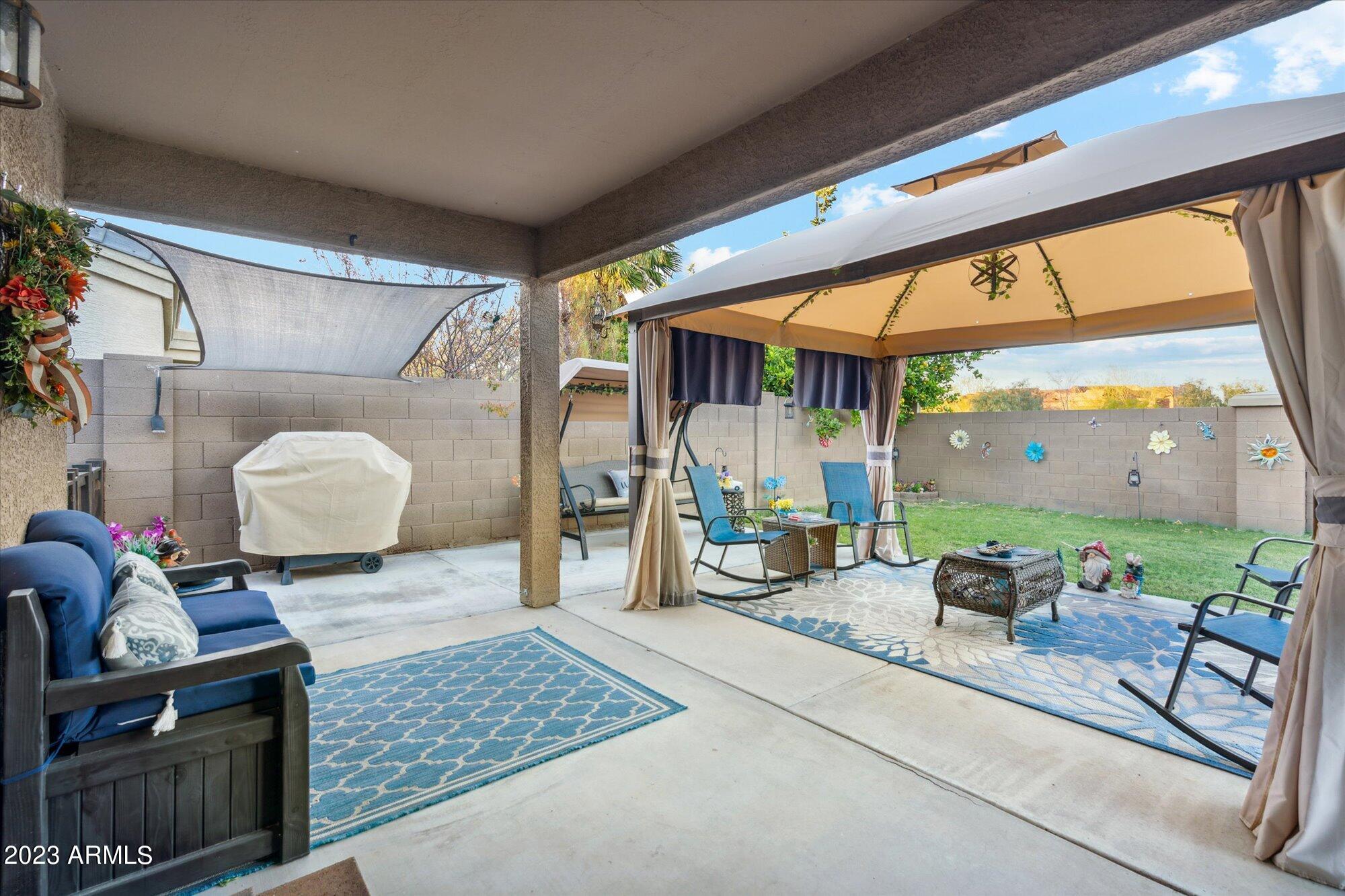 624 W RATTLESNAKE Place