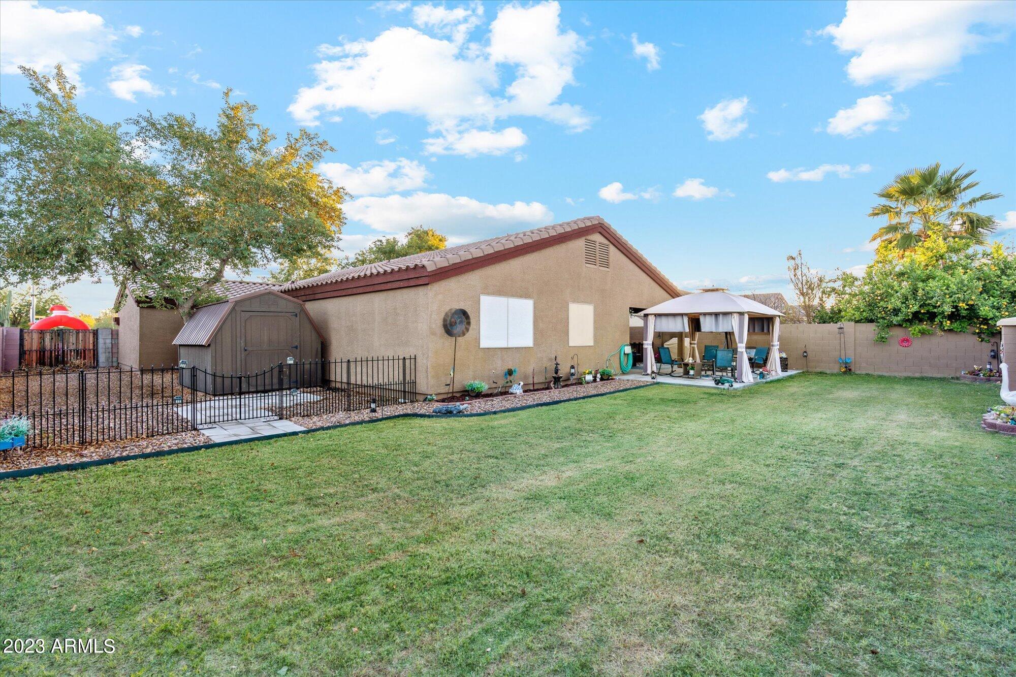 624 W RATTLESNAKE Place
