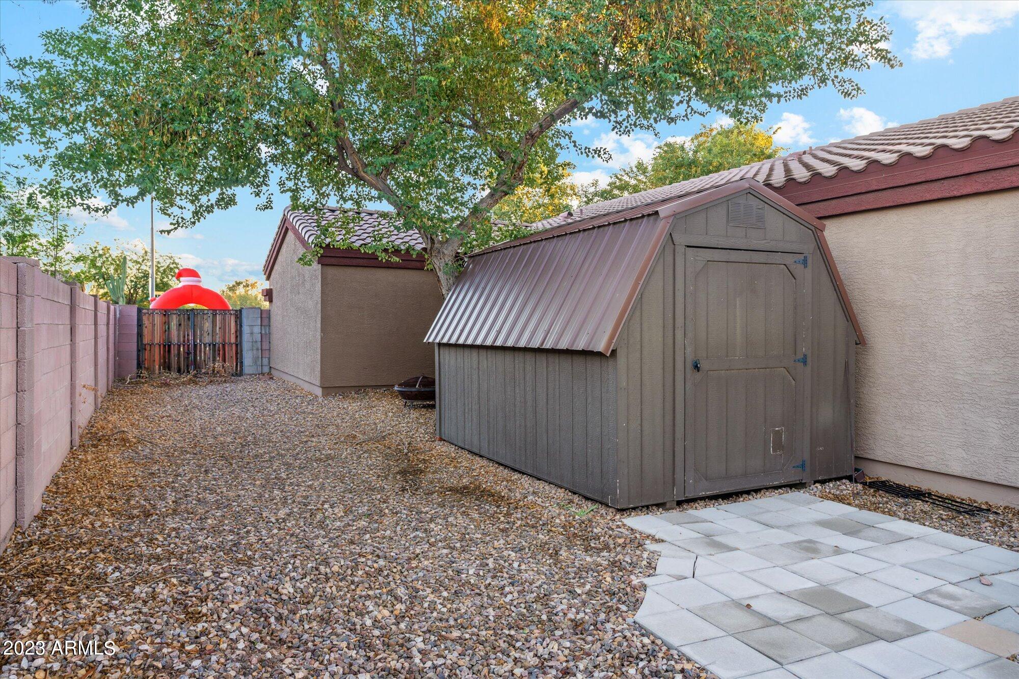 624 W RATTLESNAKE Place
