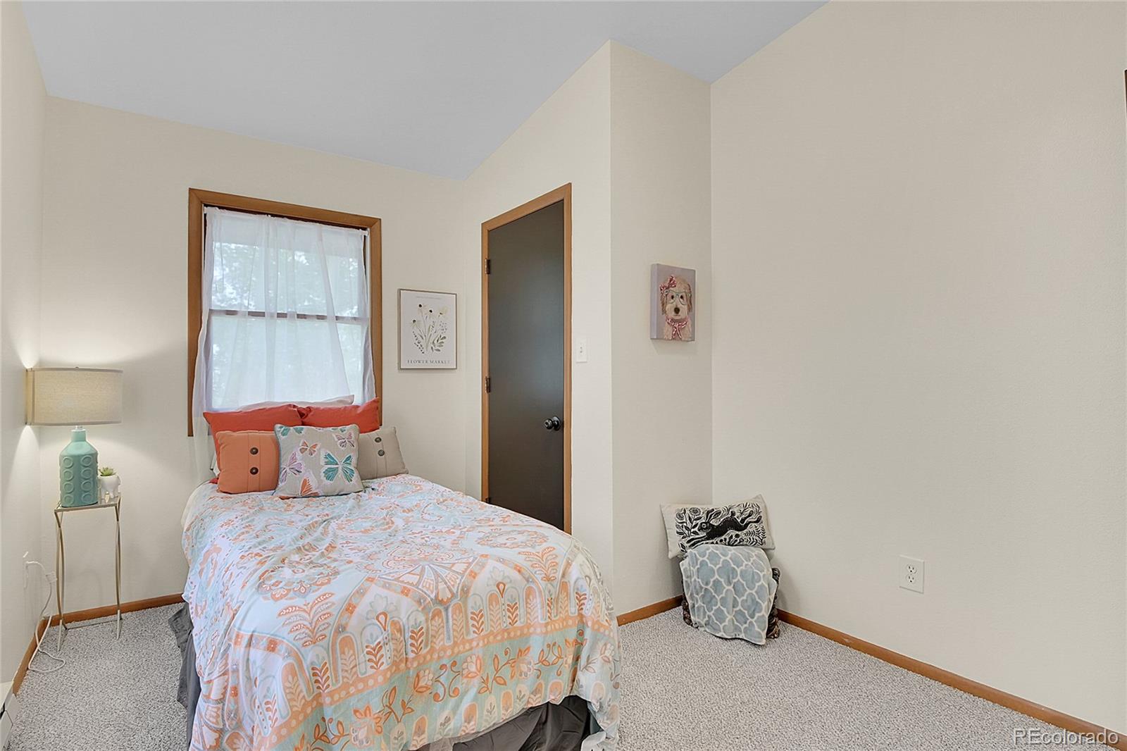 83 Hill Circle