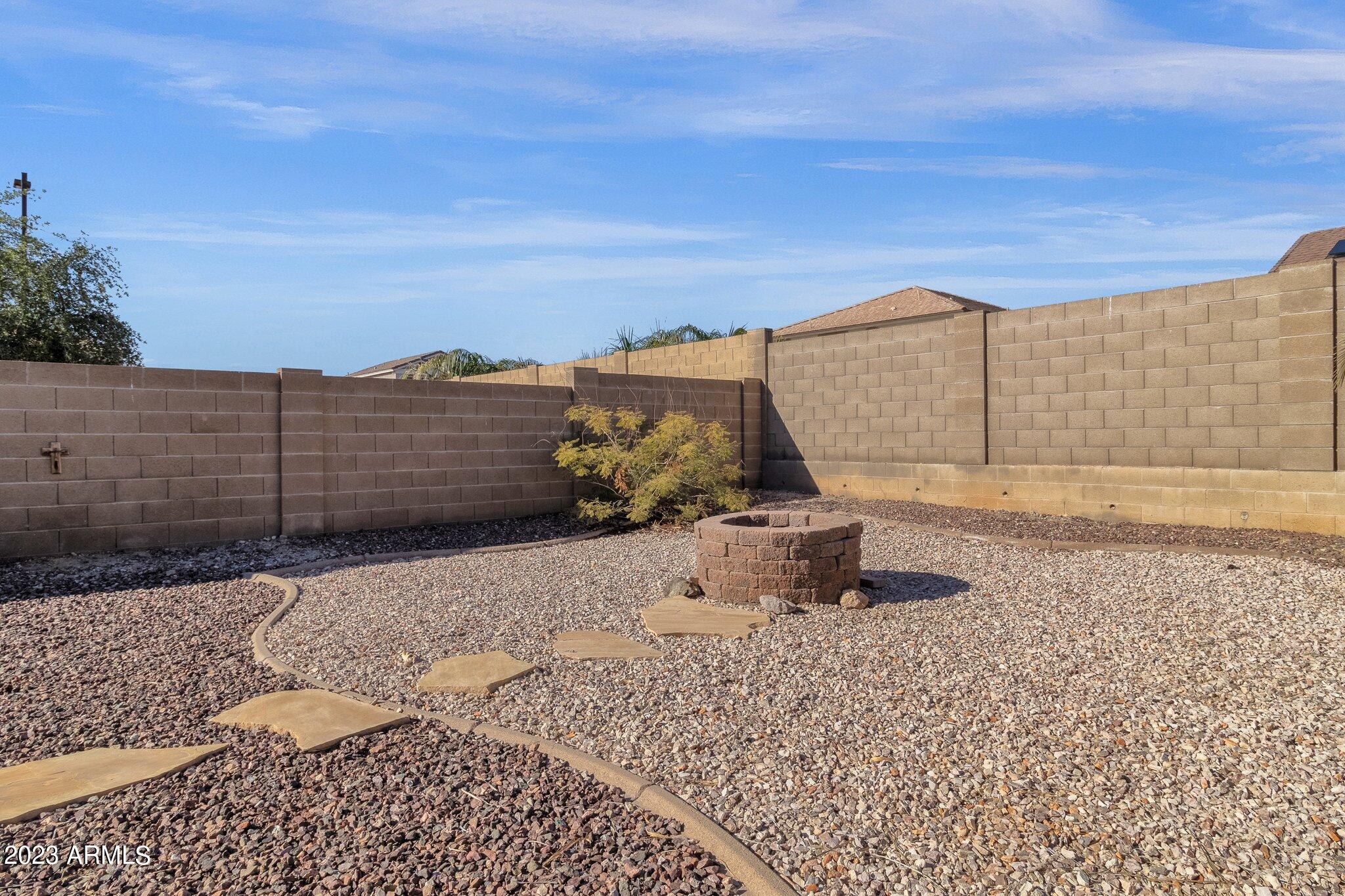 22184 W MORNING GLORY Street