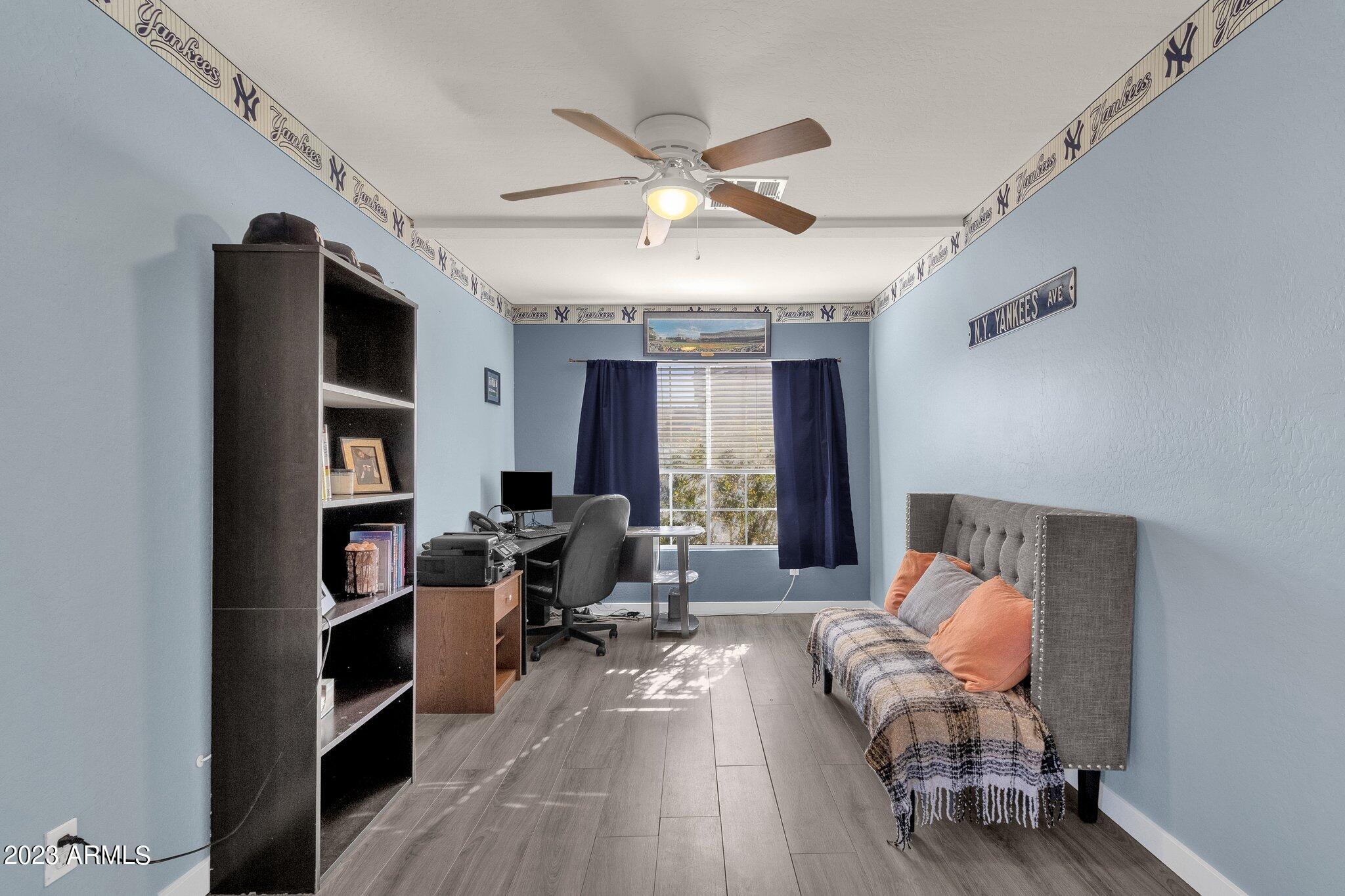 22184 W MORNING GLORY Street
