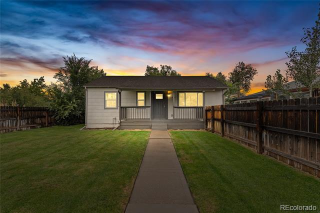 1395 W Exposition Avenue