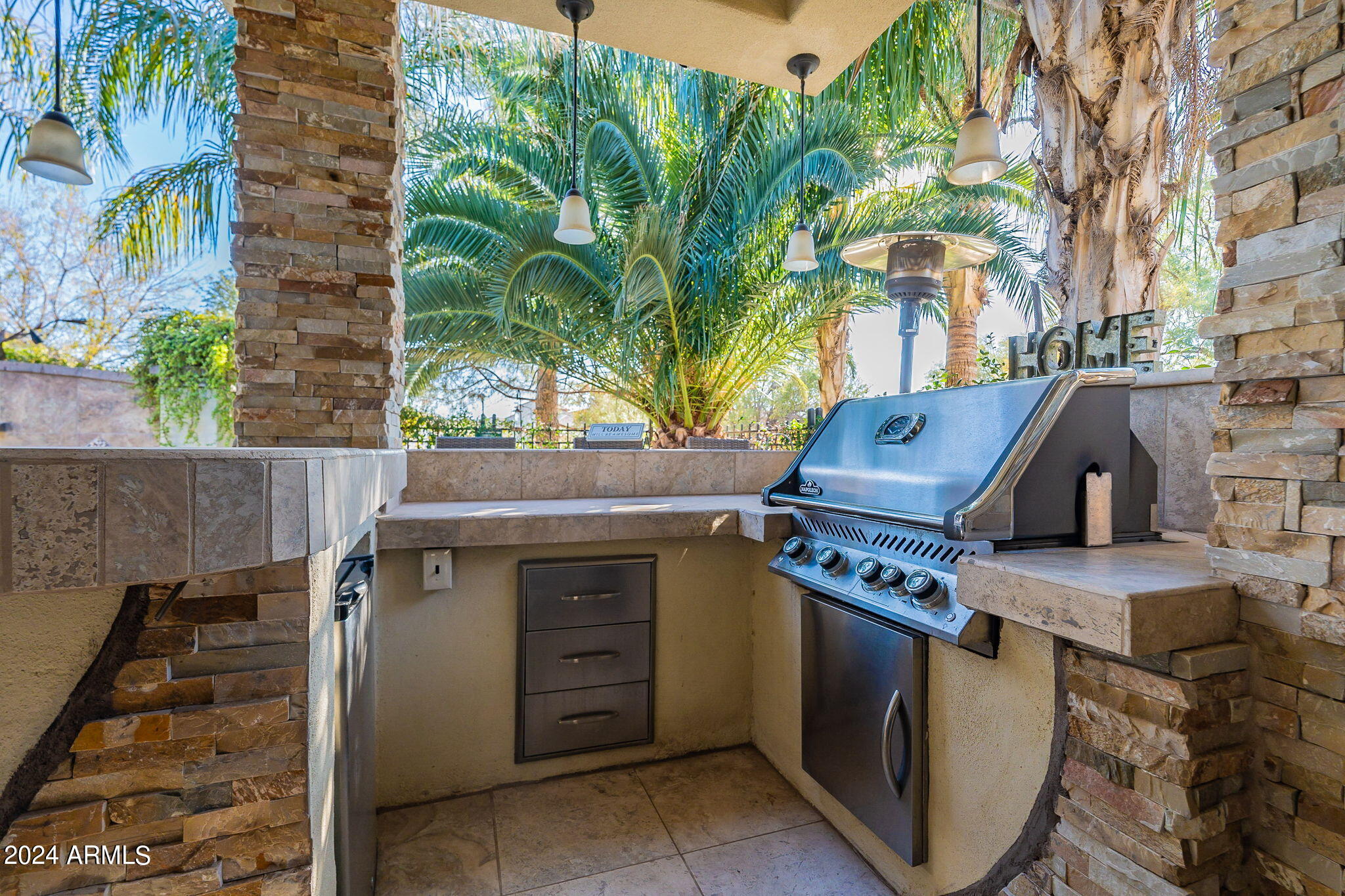 1557 E VESPER Trail